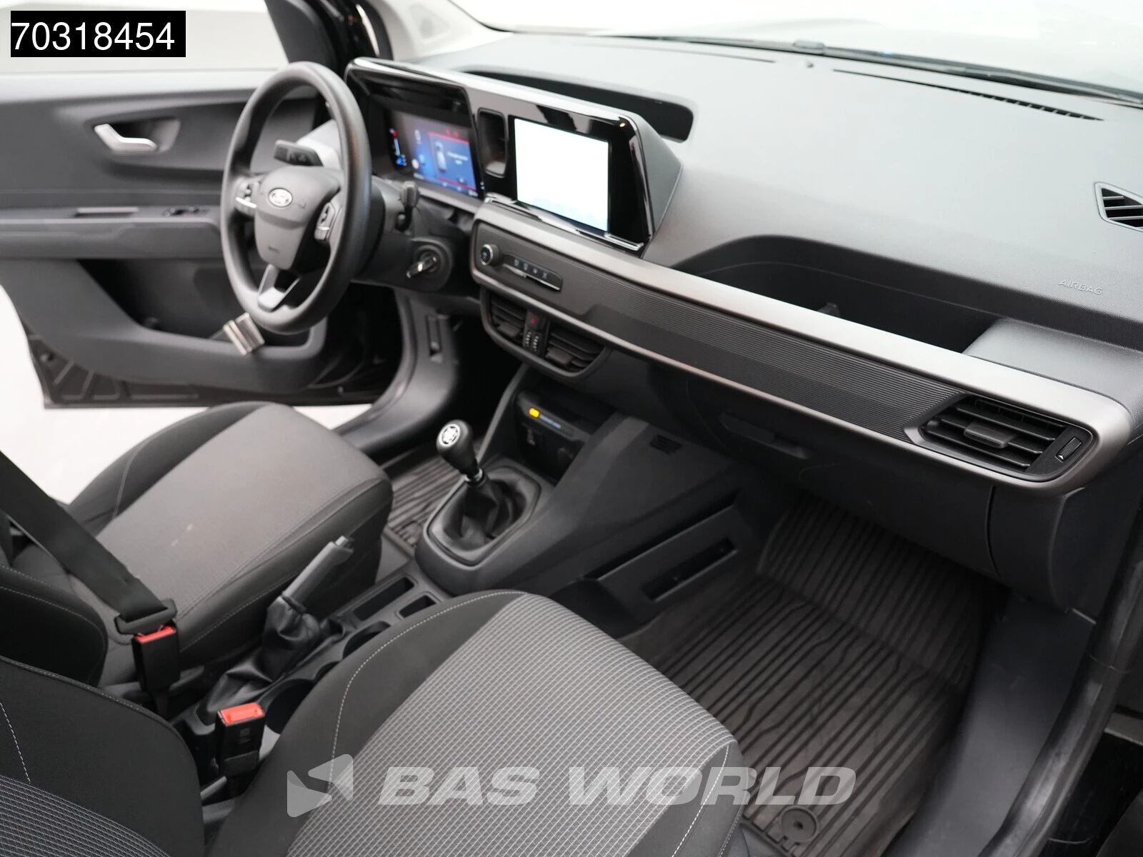 Hoofdafbeelding Ford Transit Courier