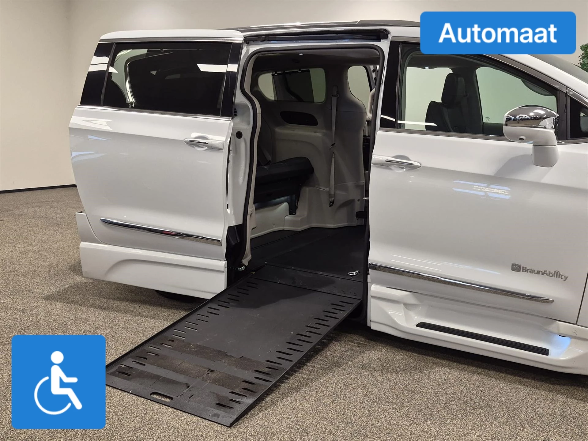 Hoofdafbeelding Chrysler Pacifica