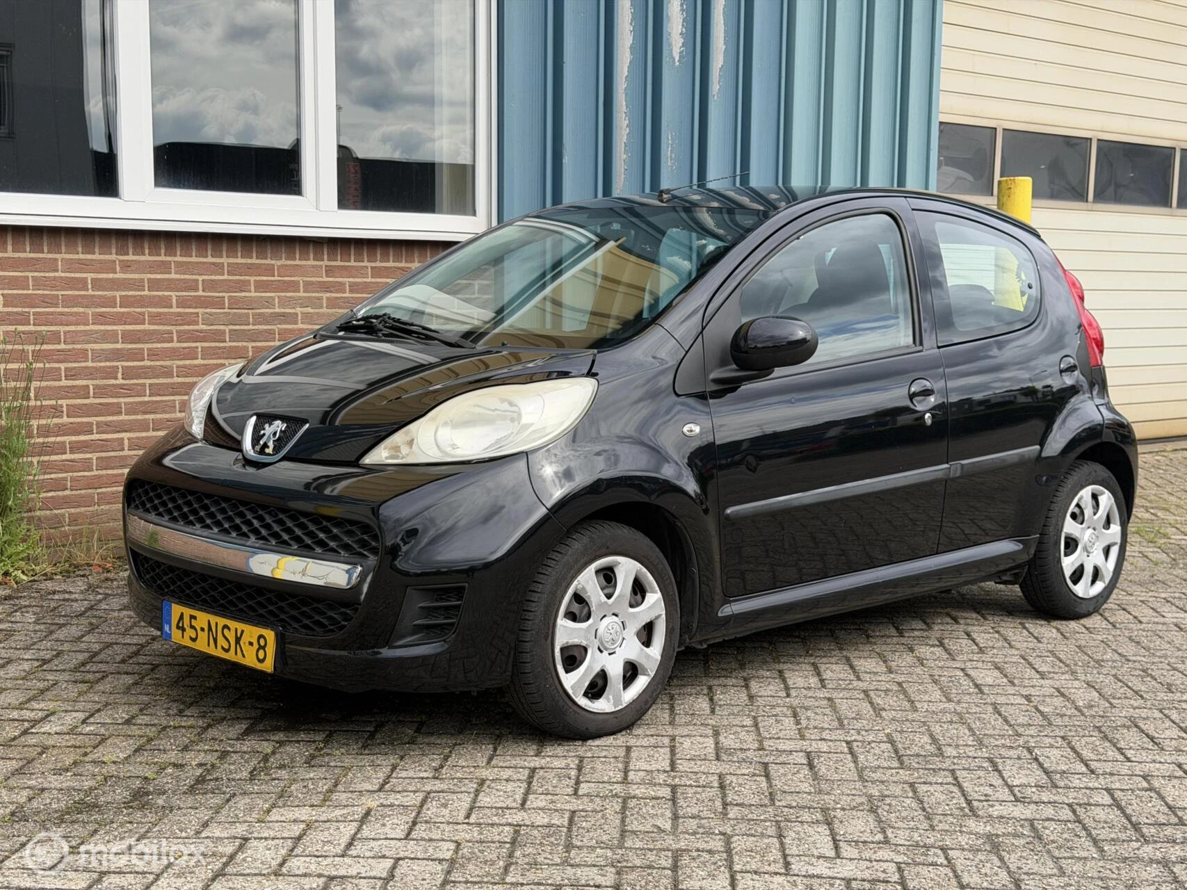 Hoofdafbeelding Peugeot 107