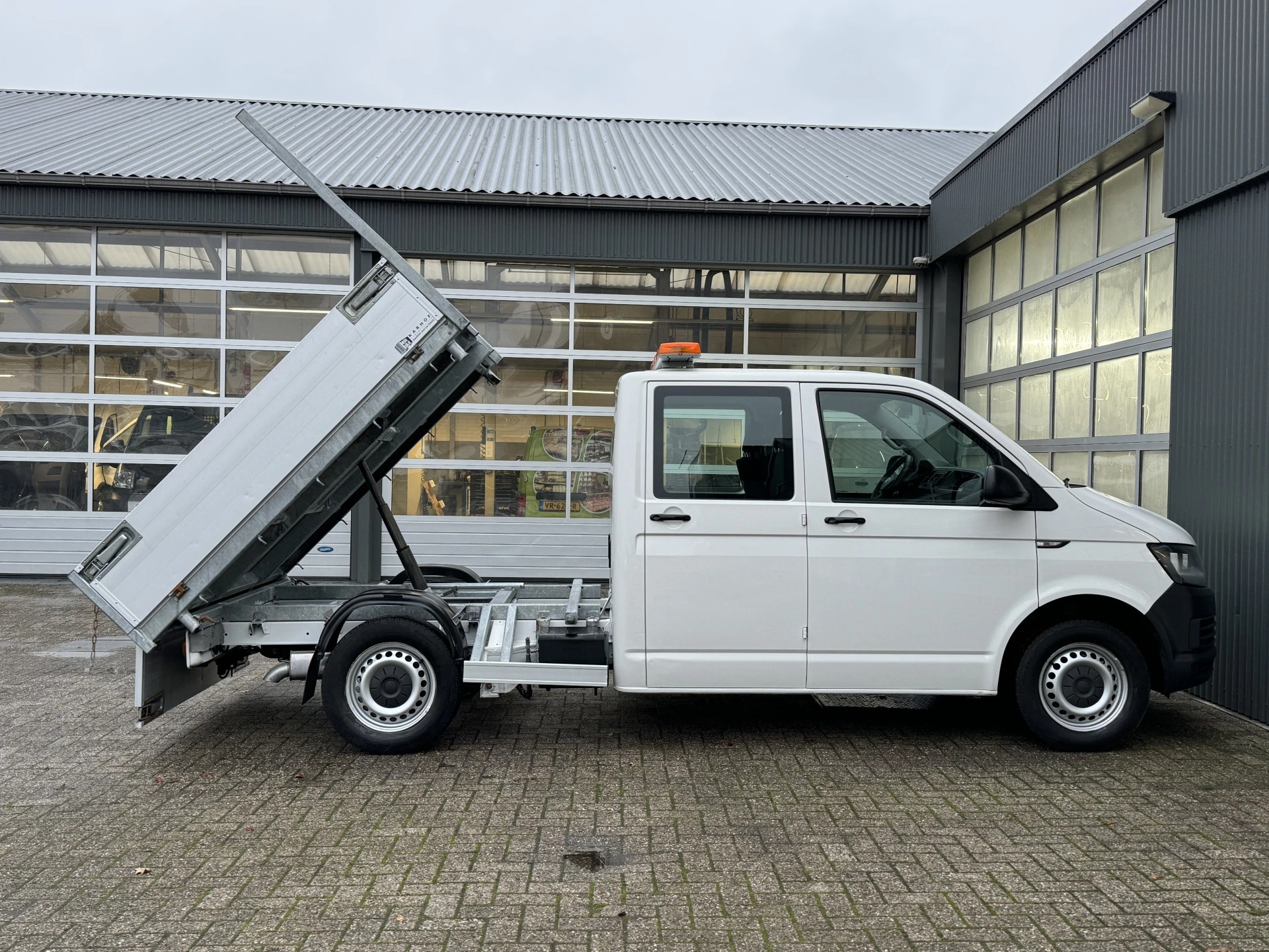 Hoofdafbeelding Volkswagen Transporter