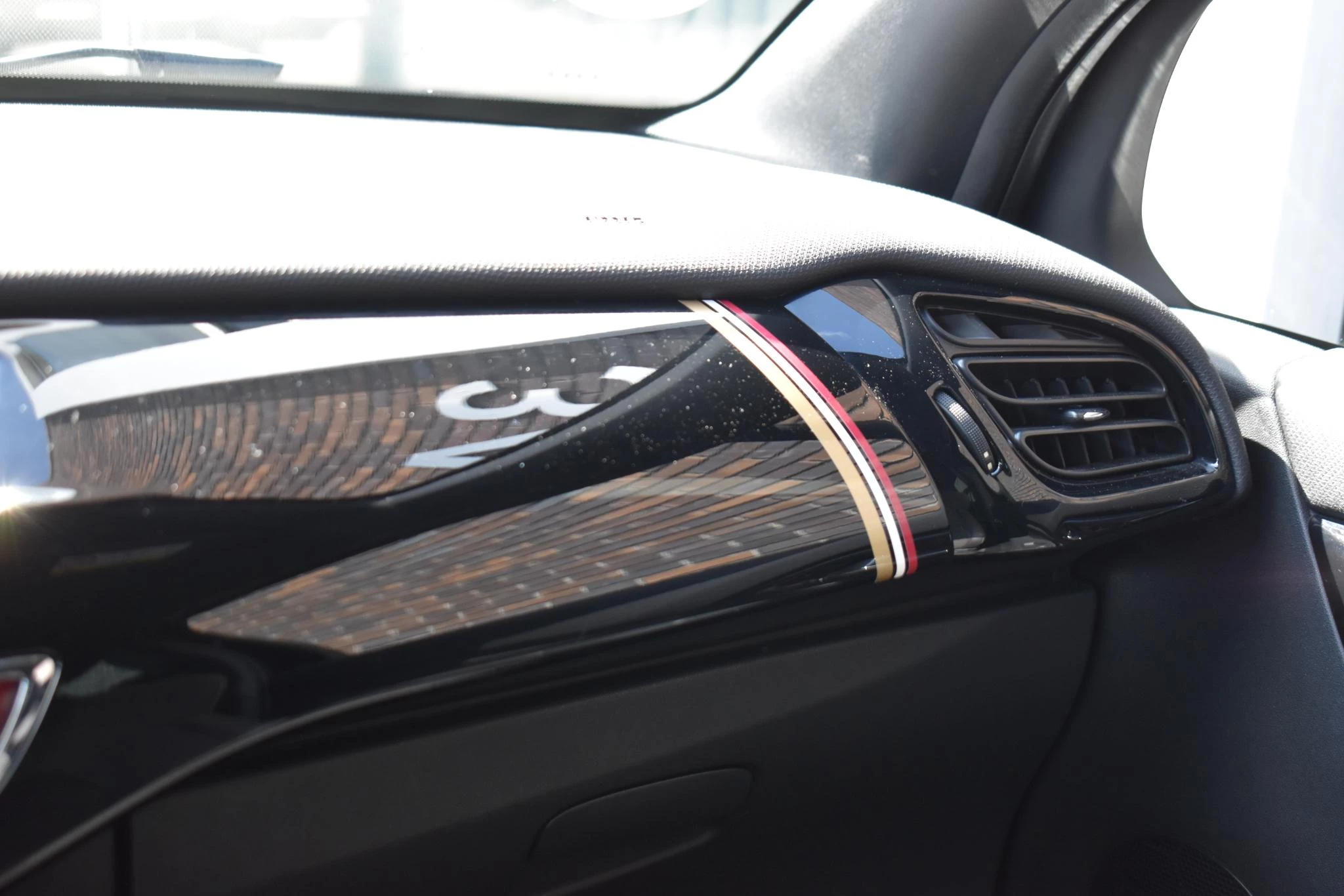 Hoofdafbeelding DS DS 3