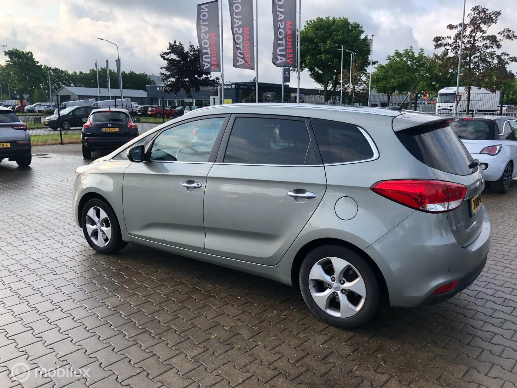 Hoofdafbeelding Kia Carens