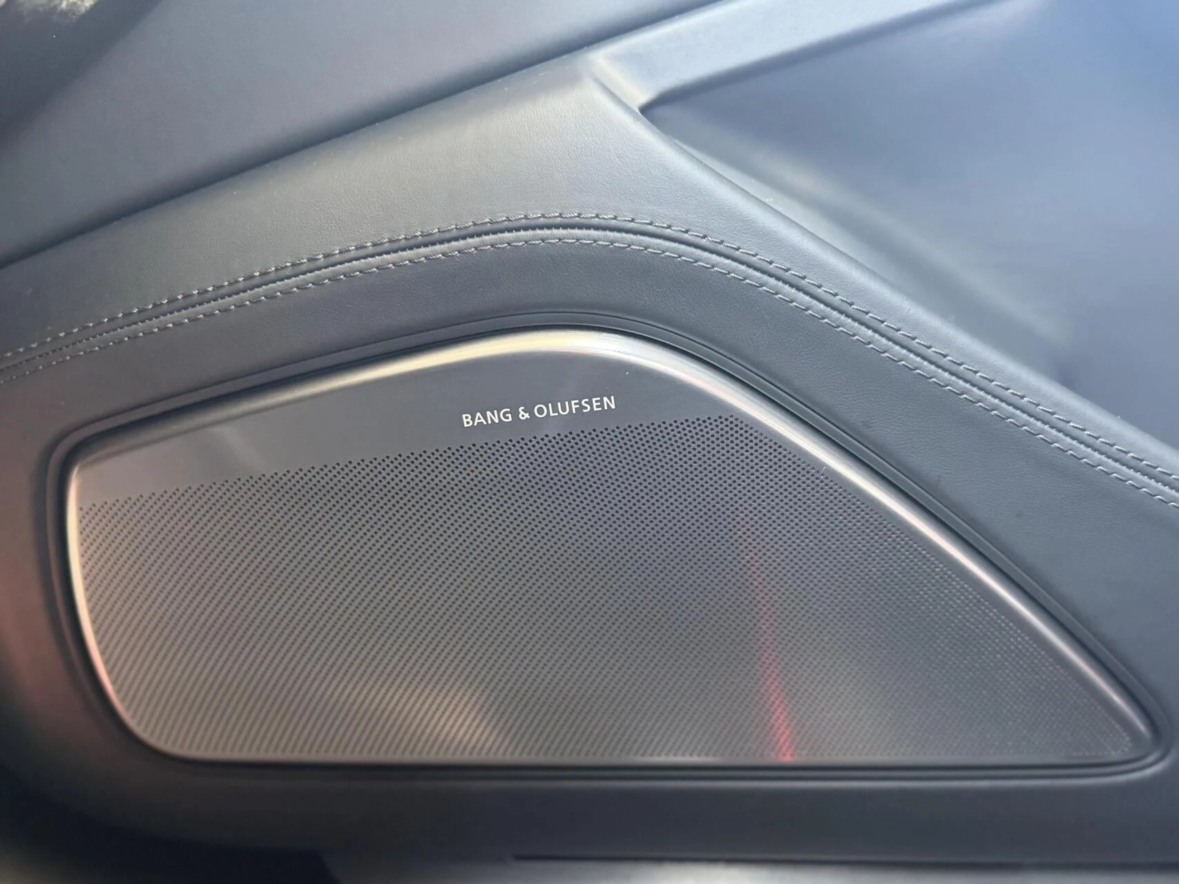 Hoofdafbeelding Audi S8