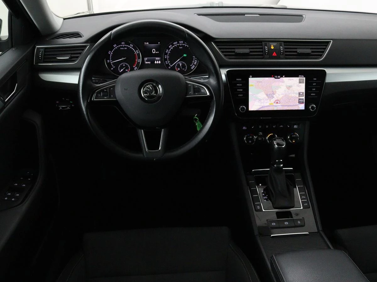 Hoofdafbeelding Škoda Superb
