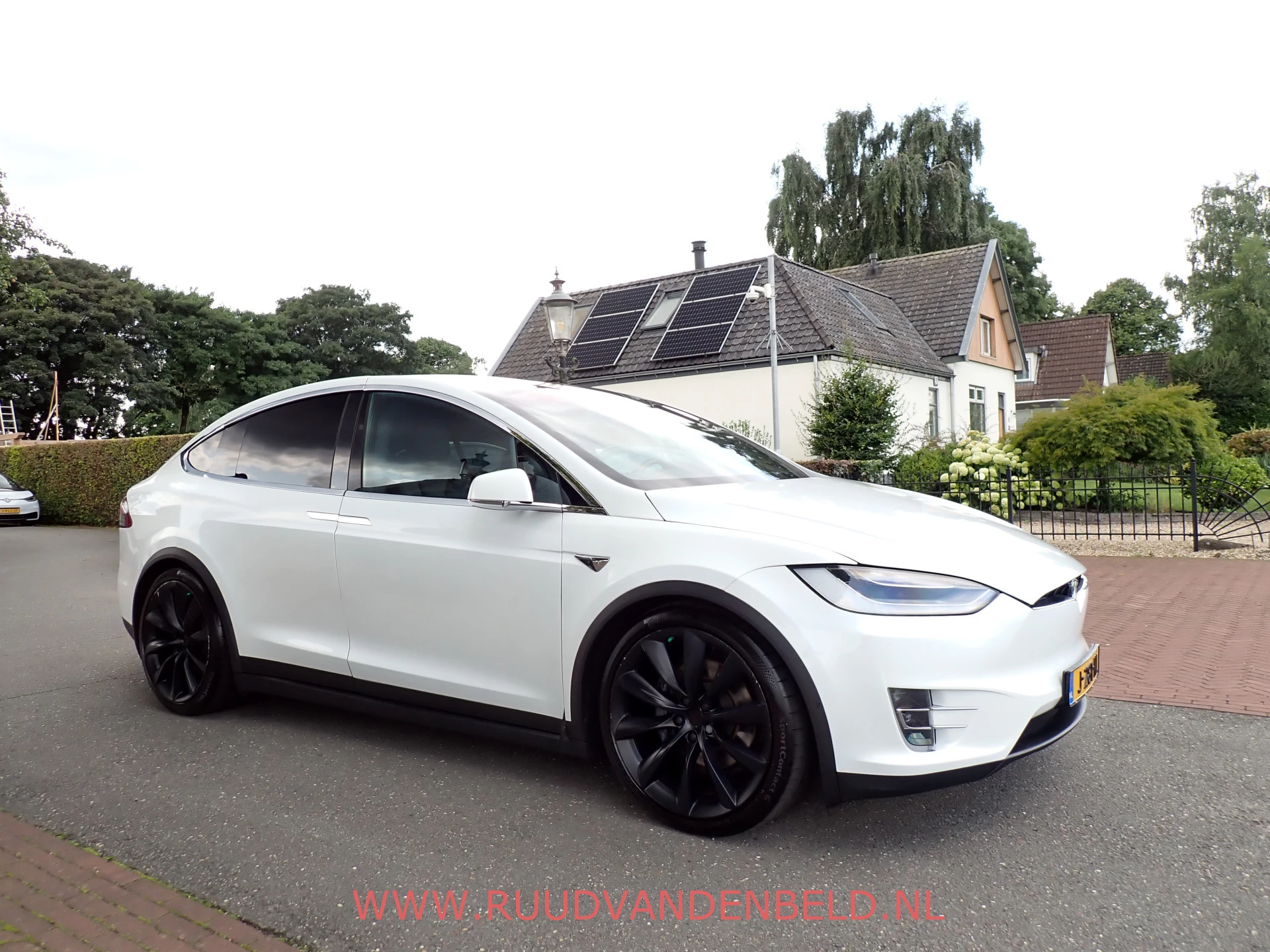 Hoofdafbeelding Tesla Model X