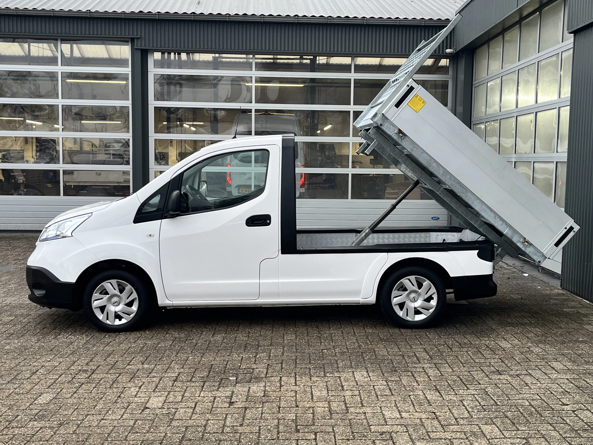 Hoofdafbeelding Nissan e-NV200