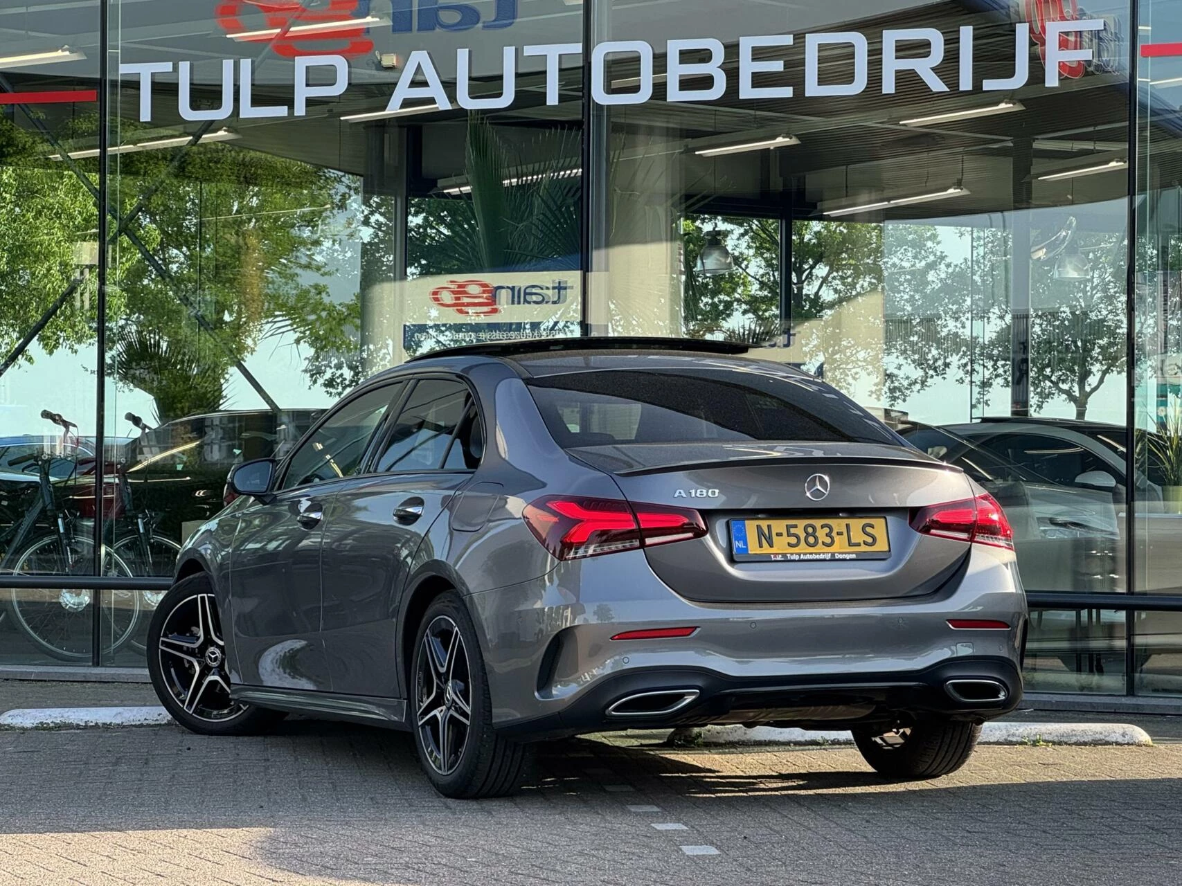 Hoofdafbeelding Mercedes-Benz A-Klasse