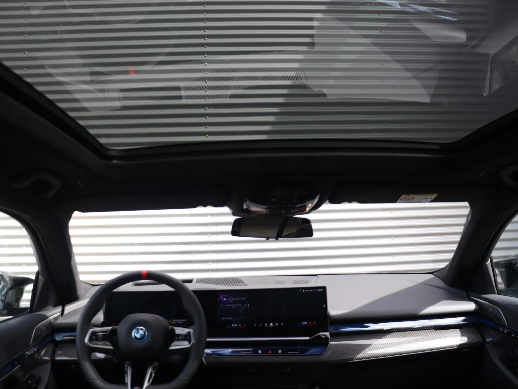 Hoofdafbeelding BMW i5