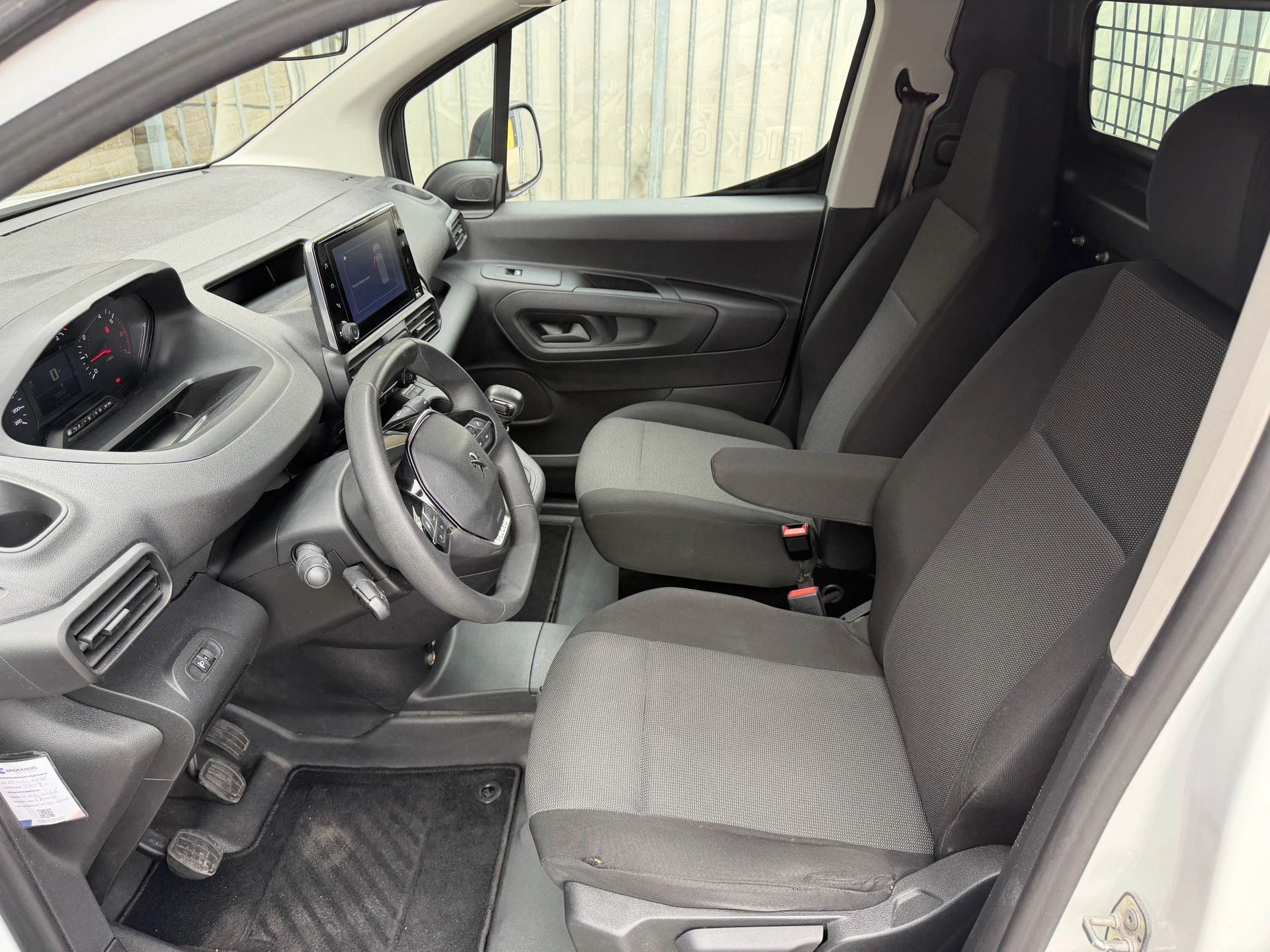 Hoofdafbeelding Peugeot Partner