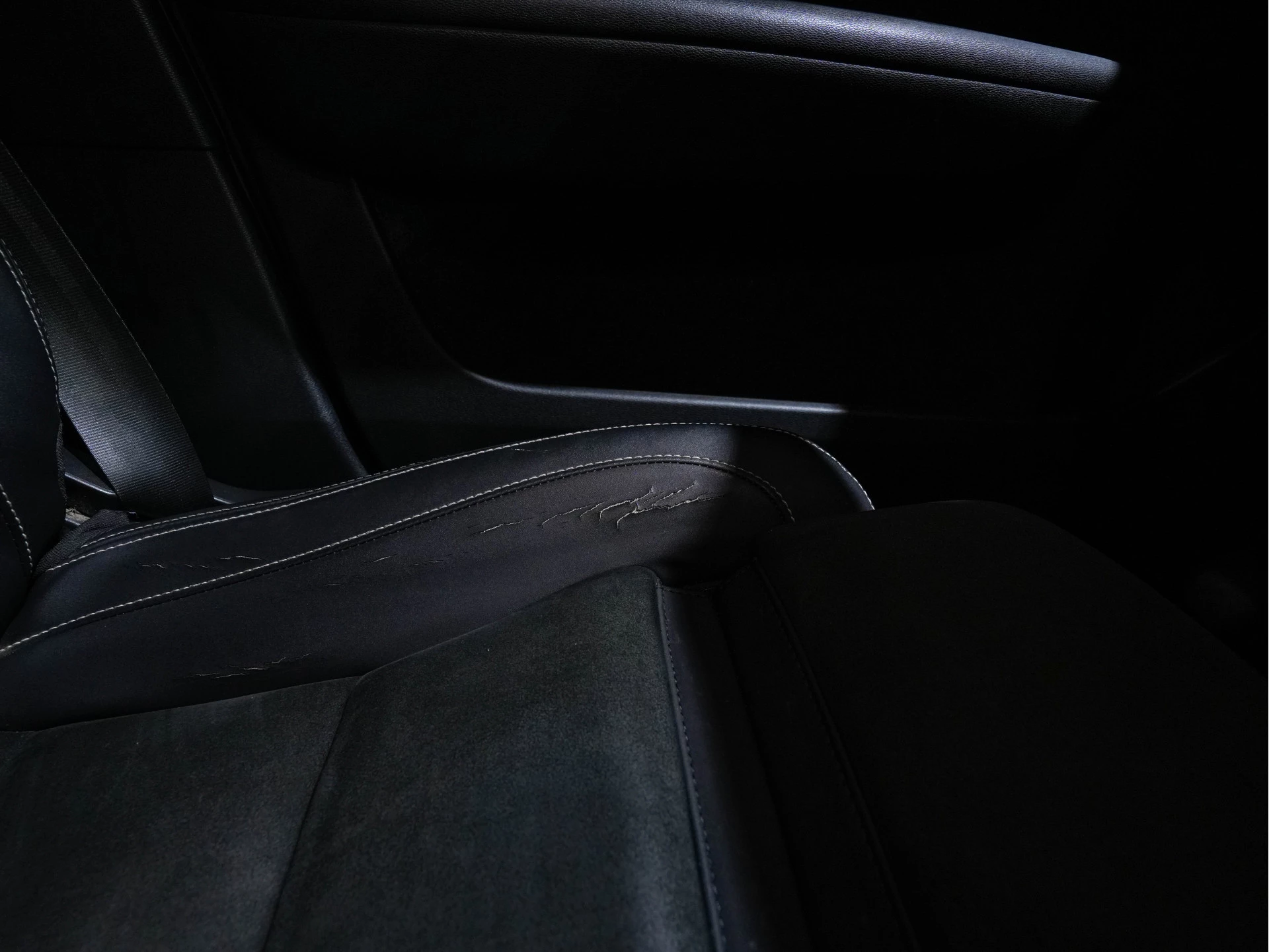 Hoofdafbeelding Volvo C40