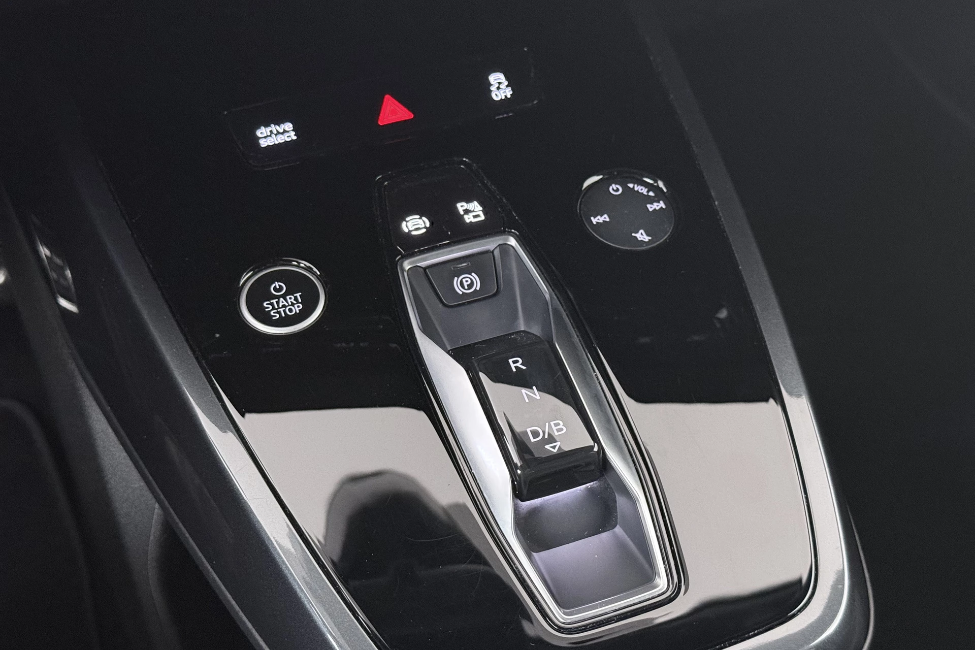 Hoofdafbeelding Audi Q4 e-tron