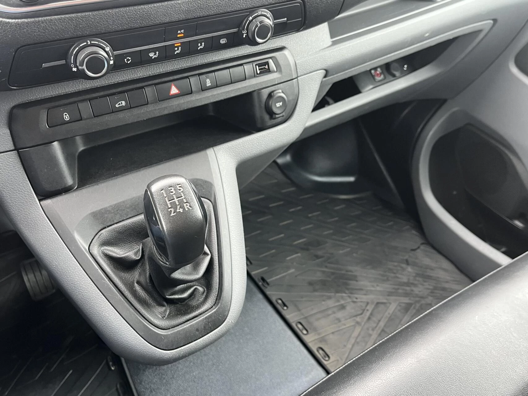 Hoofdafbeelding Toyota ProAce