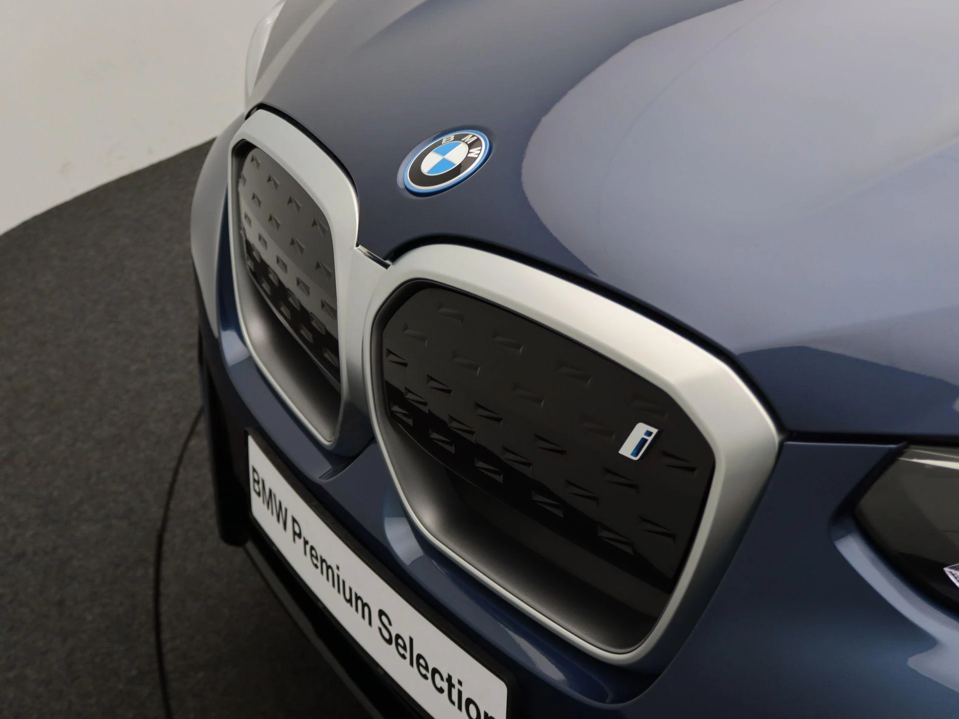 Hoofdafbeelding BMW iX3