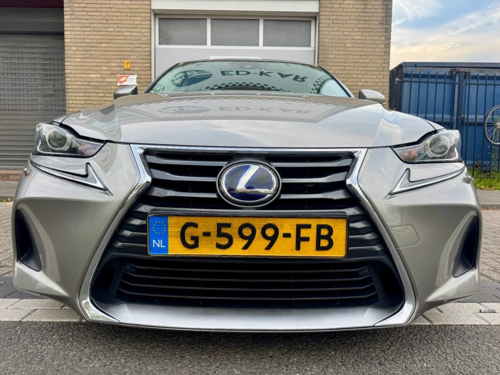 Hoofdafbeelding Lexus IS