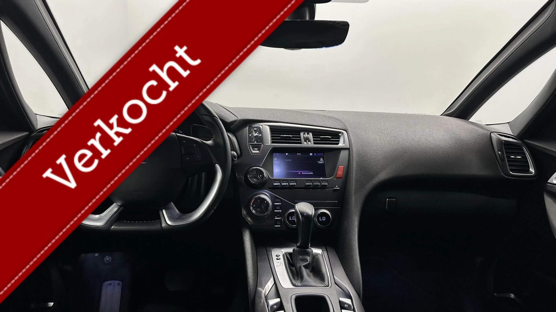 Hoofdafbeelding DS DS 5