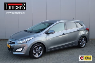 Hoofdafbeelding Hyundai i30 Hyundai i30 Wagon 1.6 GDI 135PK Business Edition Trekhaak/Bluetooth/Parkeerhulp/Navigatie