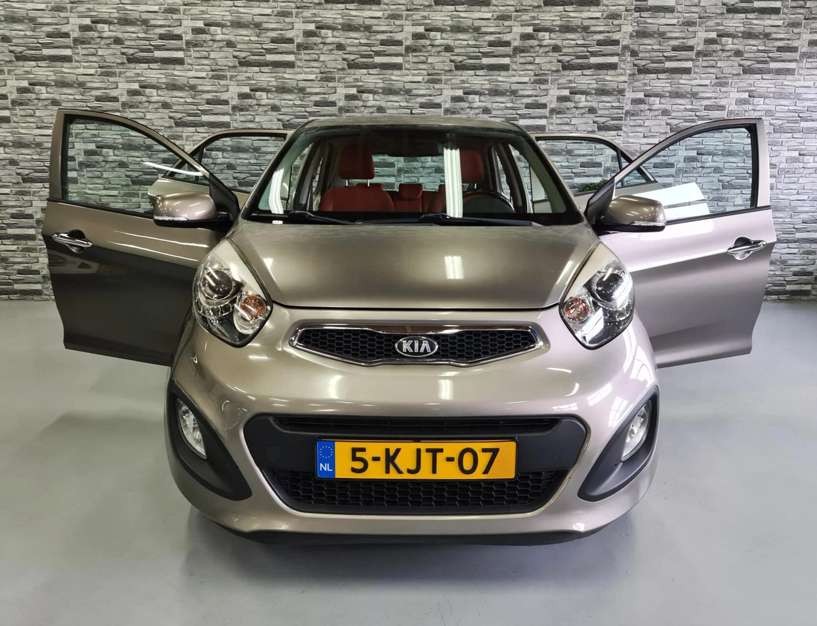 Hoofdafbeelding Kia Picanto