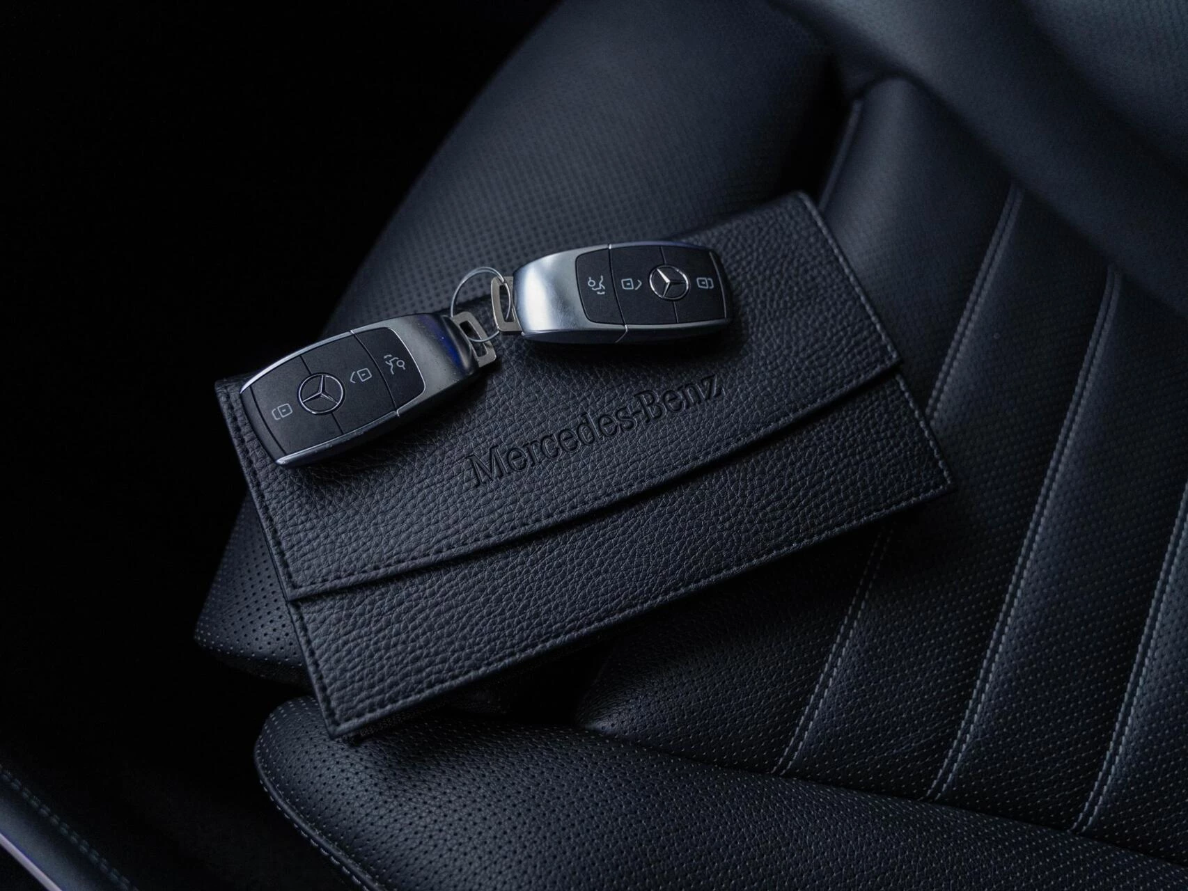 Hoofdafbeelding Mercedes-Benz EQC