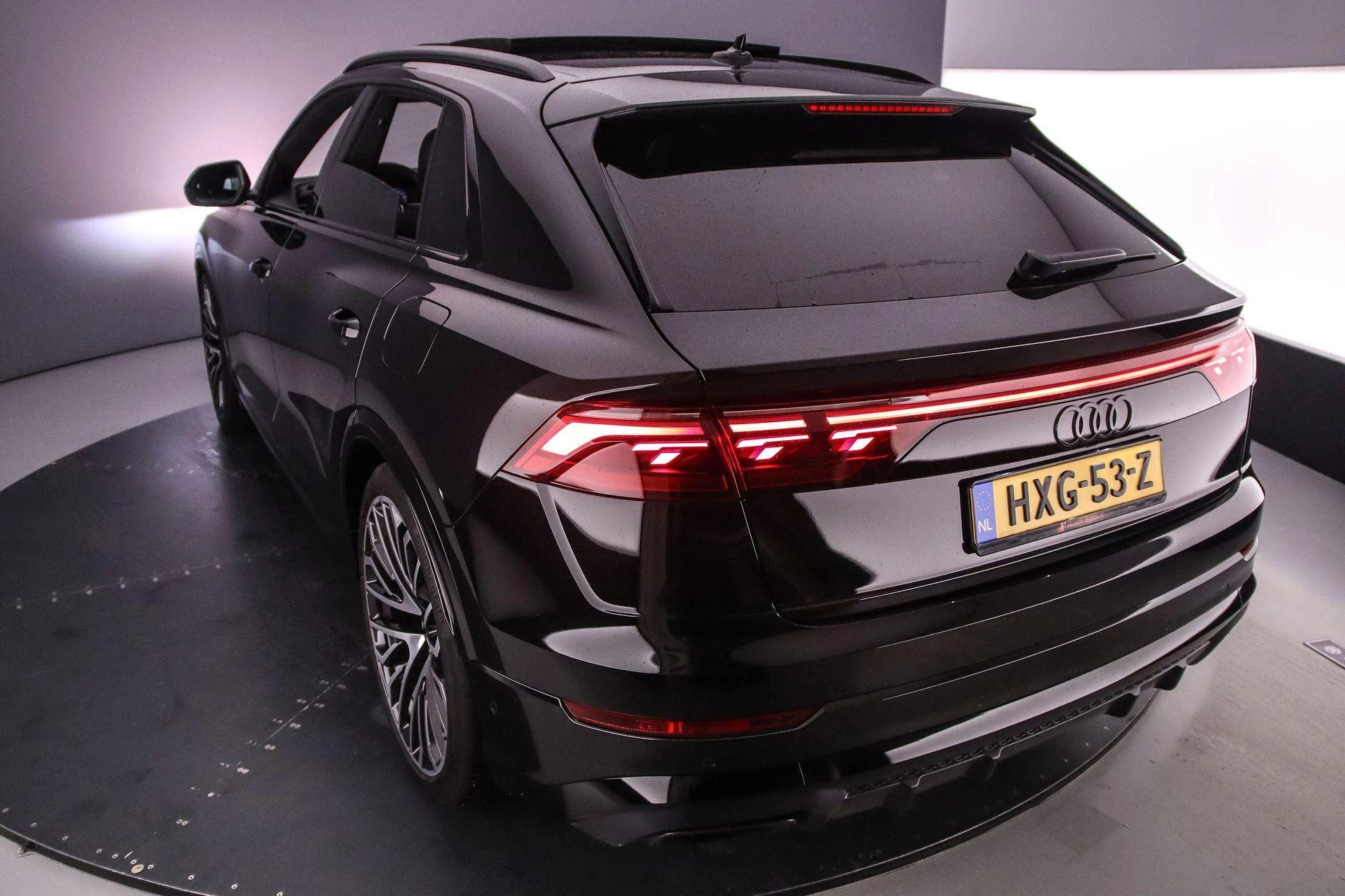Hoofdafbeelding Audi Q8