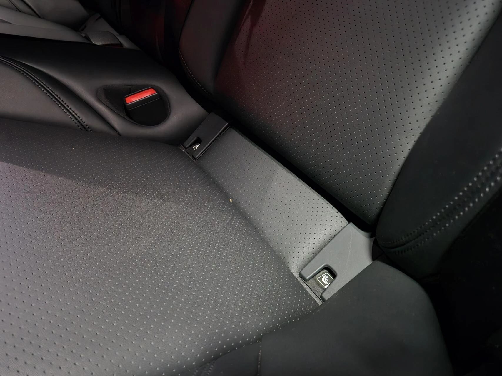 Hoofdafbeelding Porsche Taycan