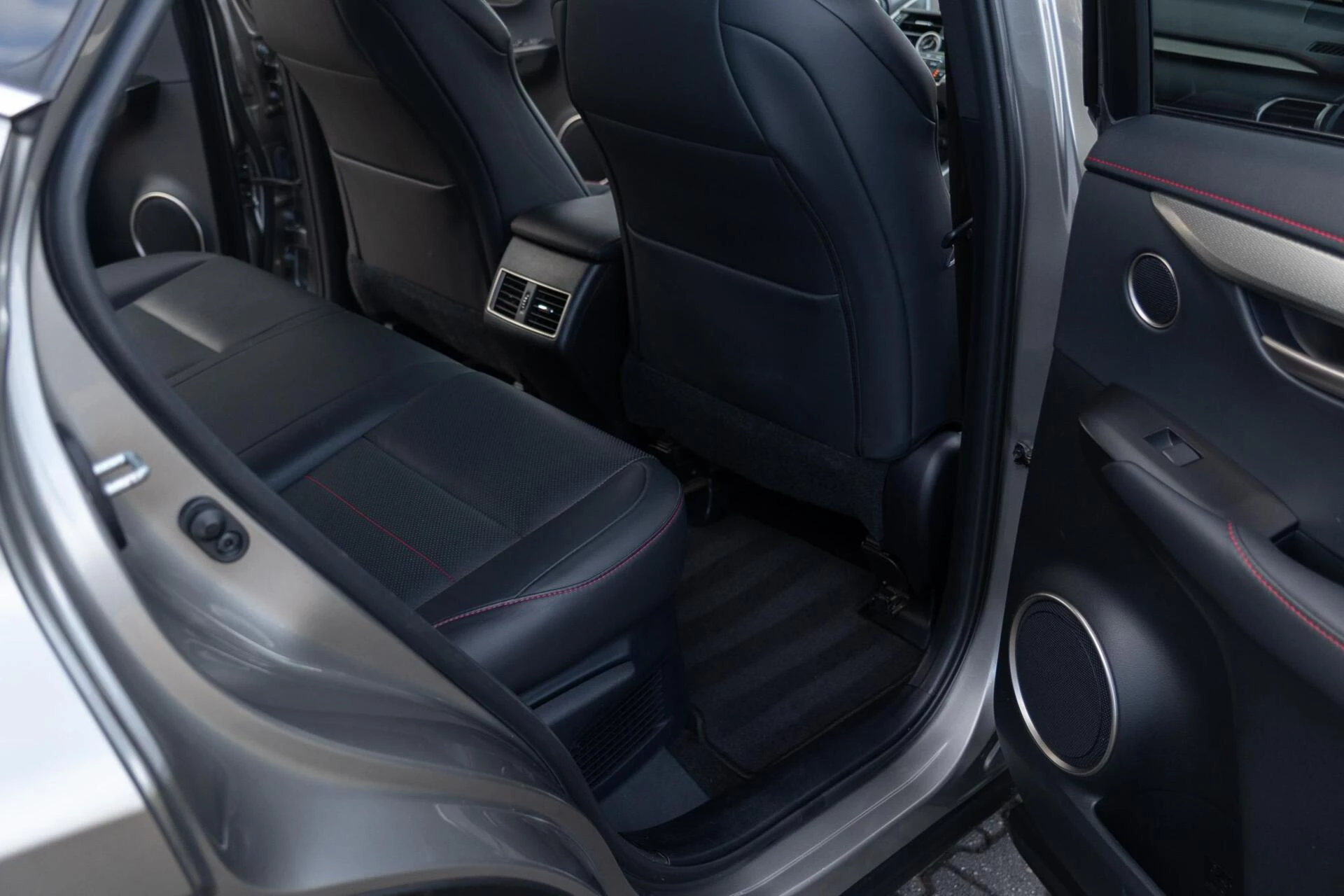 Hoofdafbeelding Lexus NX