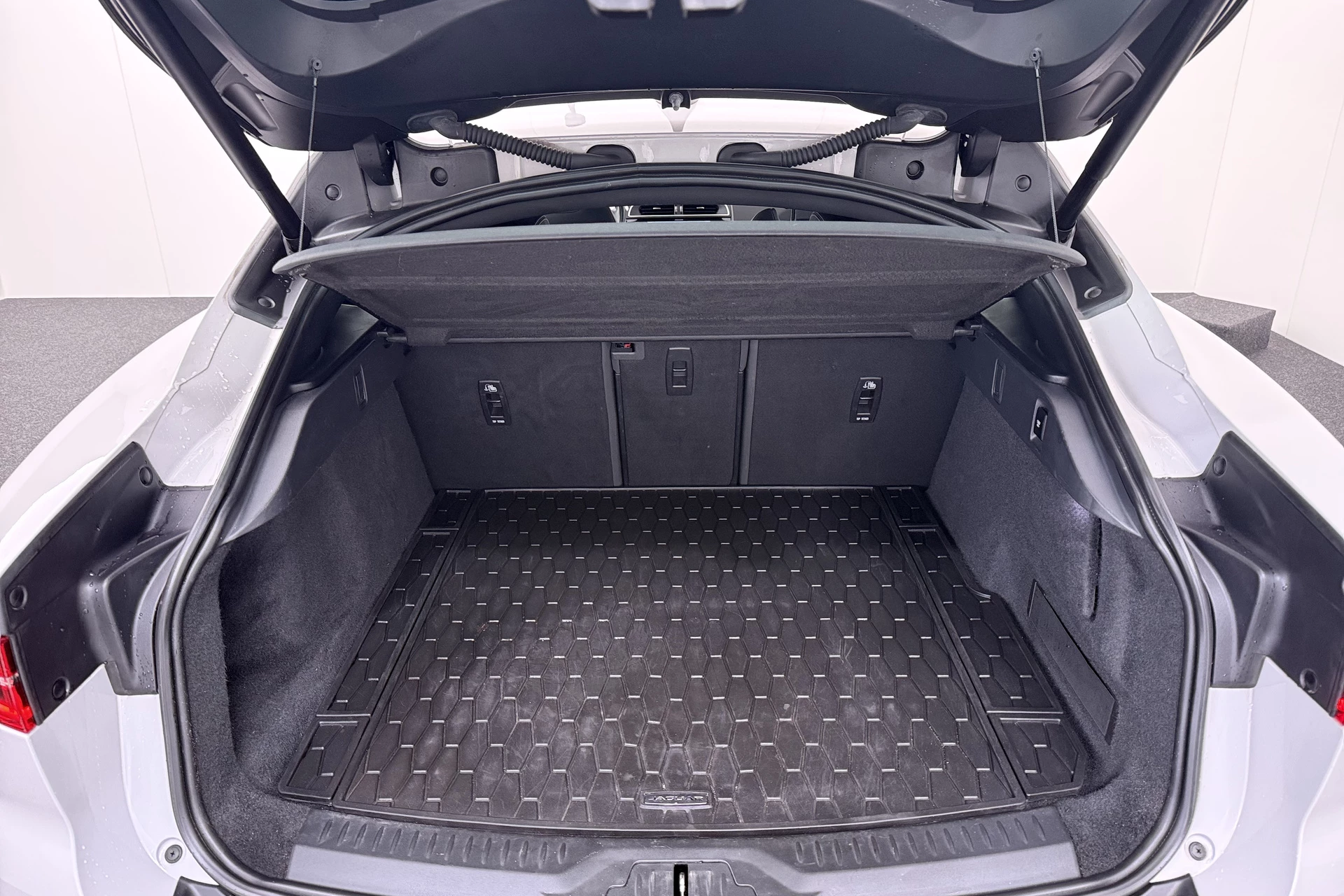 Hoofdafbeelding Jaguar I-PACE