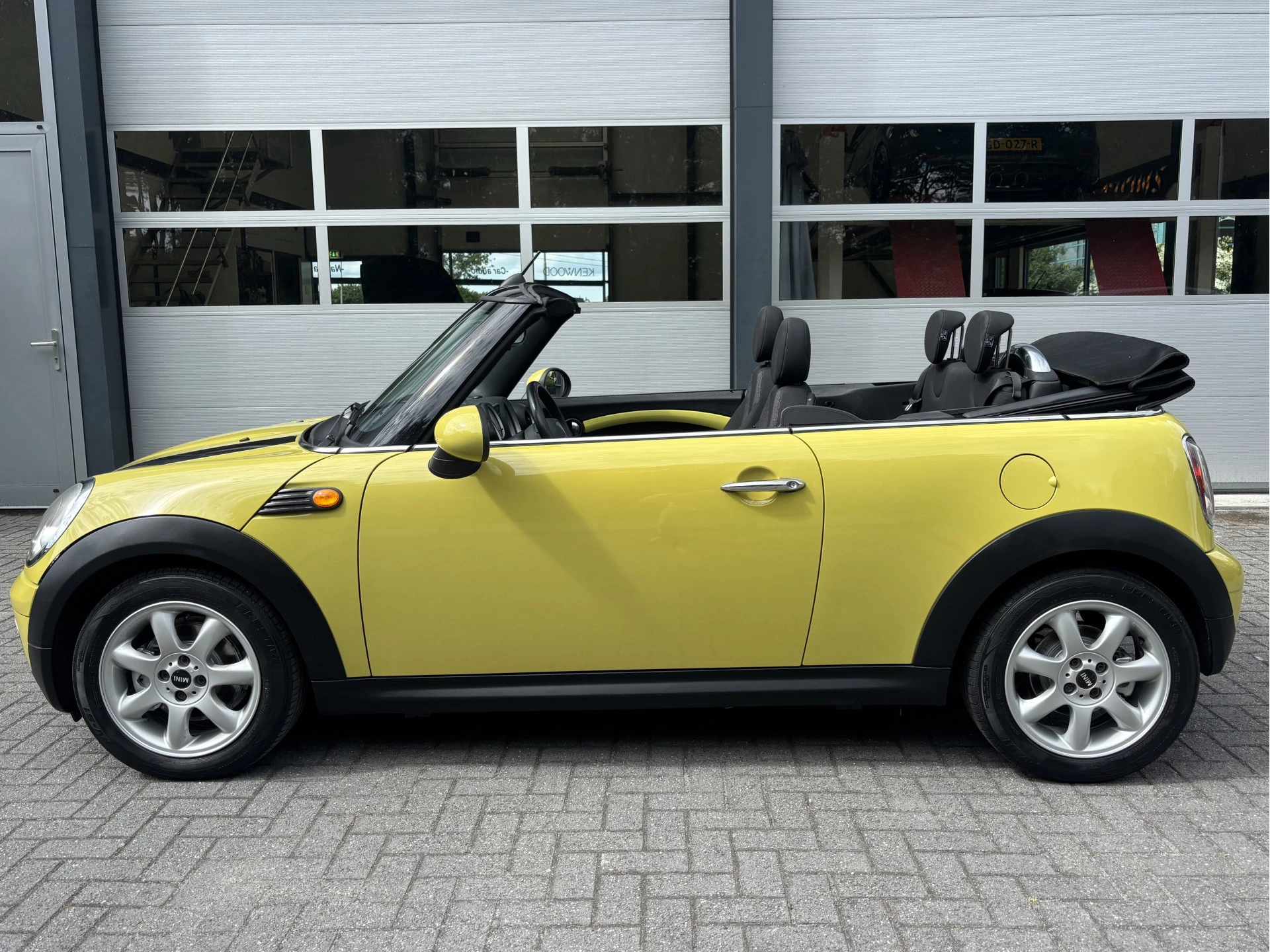 Hoofdafbeelding MINI Cooper Cabrio