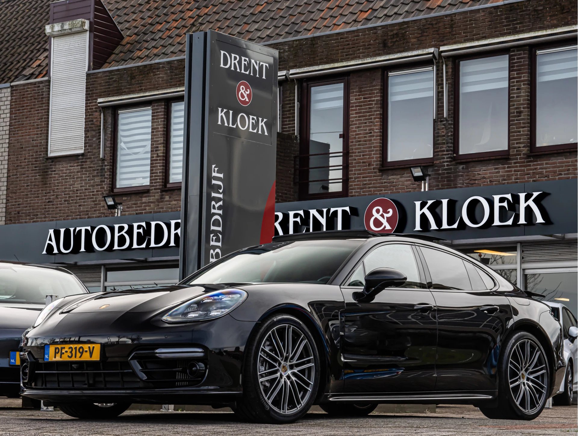 Hoofdafbeelding Porsche Panamera