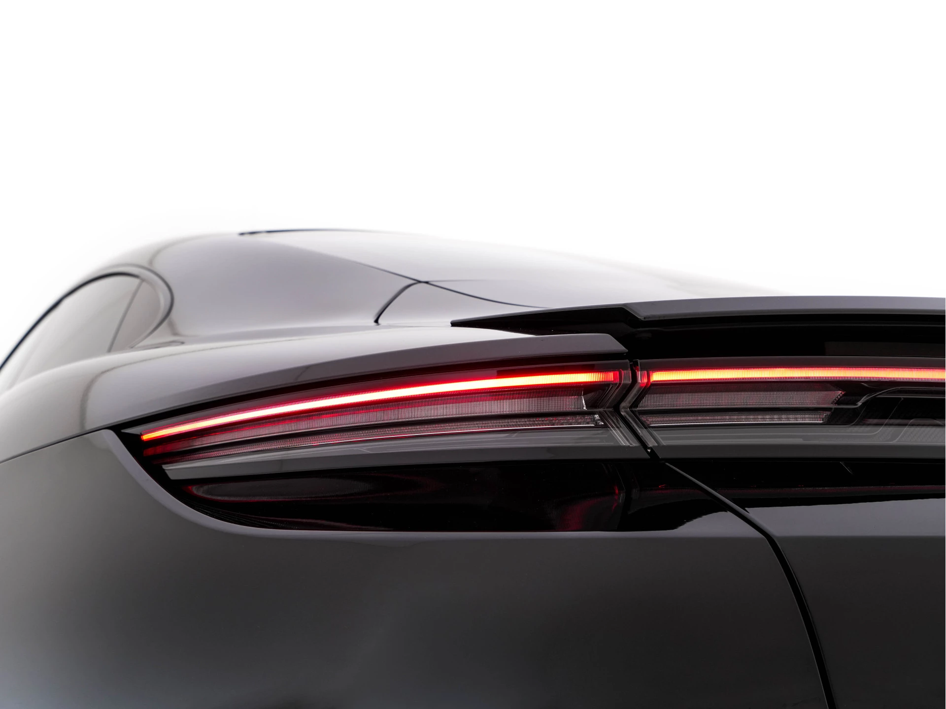 Hoofdafbeelding Porsche Taycan