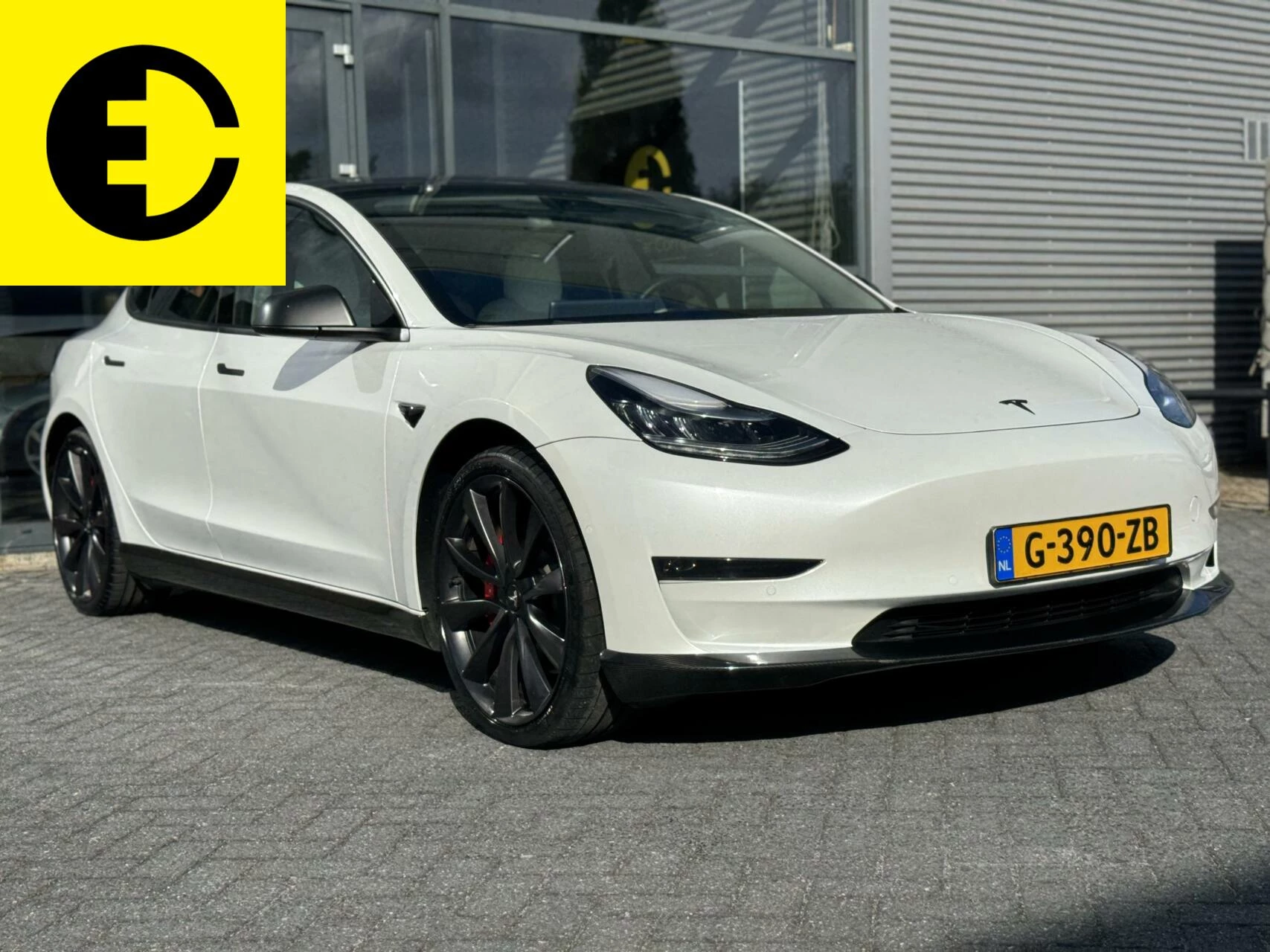 Hoofdafbeelding Tesla Model 3