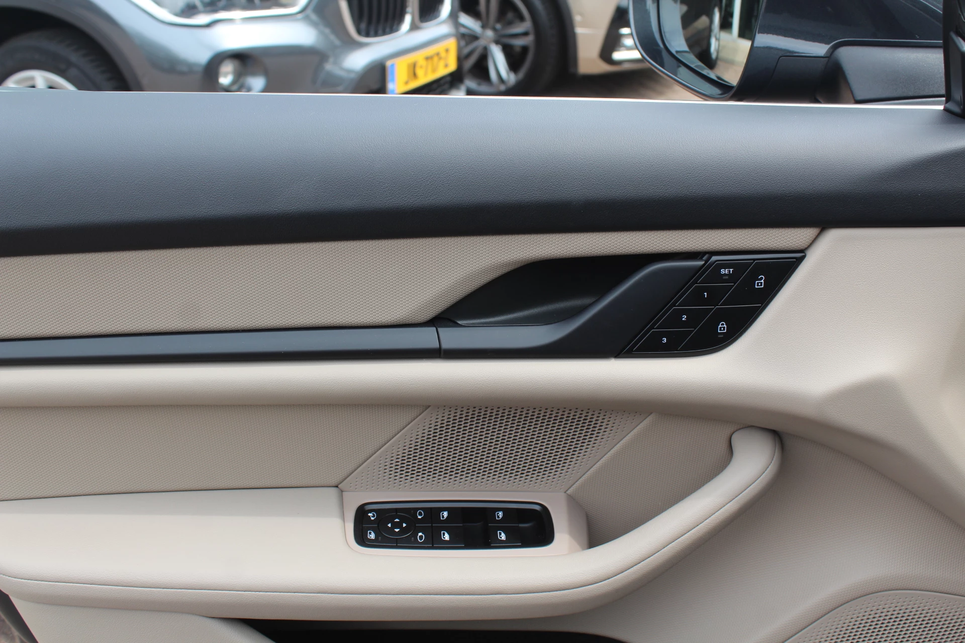 Hoofdafbeelding Porsche Taycan