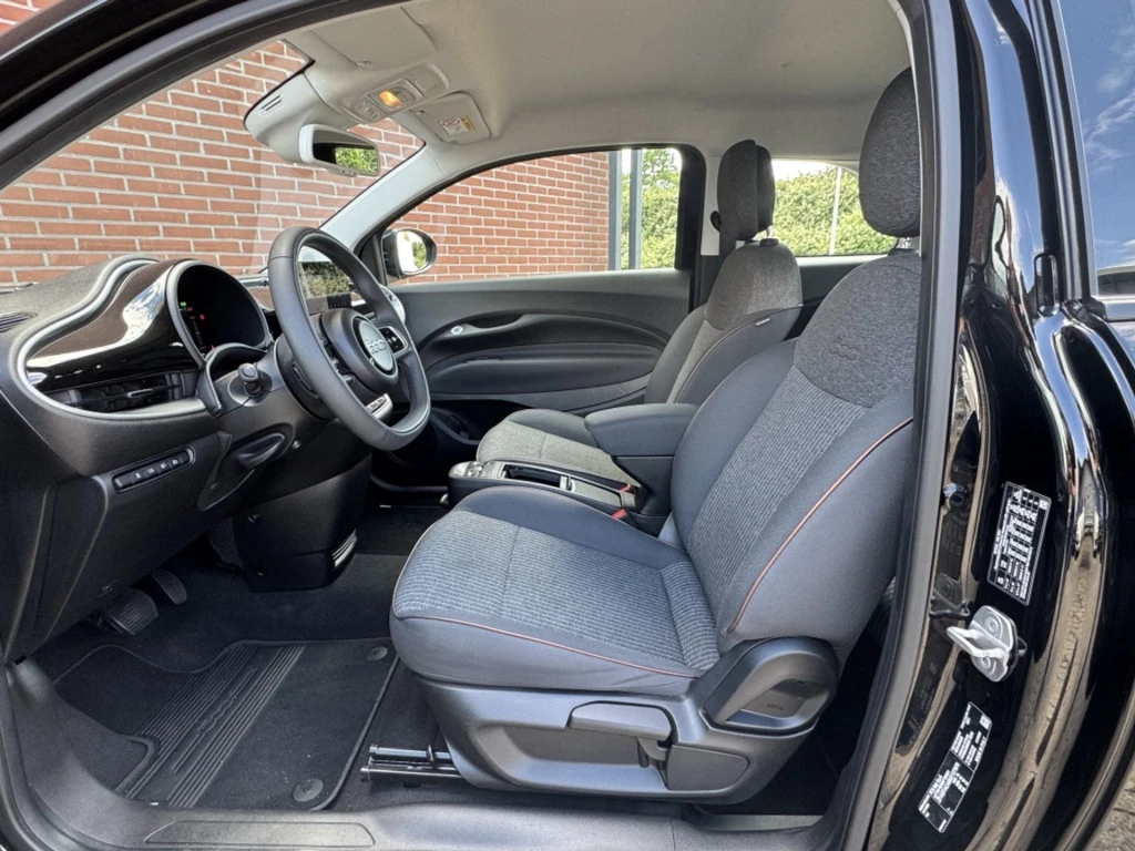 Hoofdafbeelding Fiat 500e