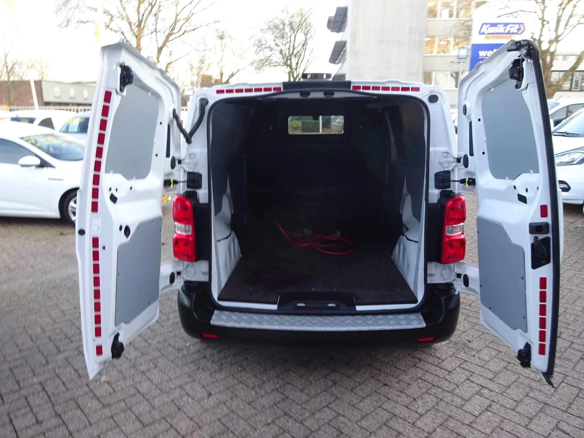 Hoofdafbeelding Opel Vivaro-e