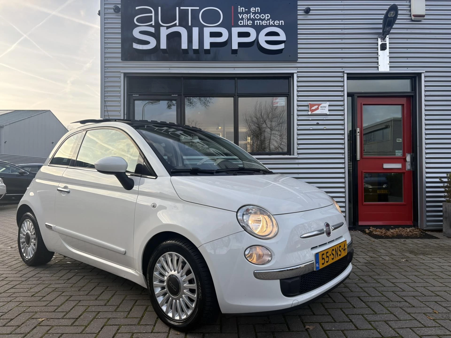 Hoofdafbeelding Fiat 500