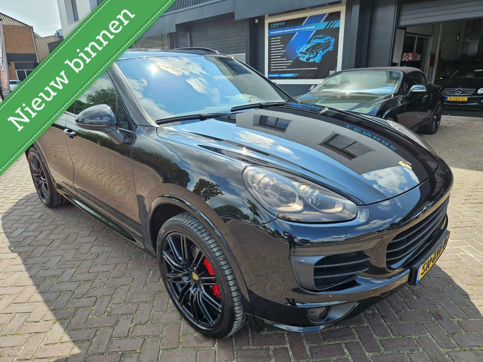 Hoofdafbeelding Porsche Cayenne