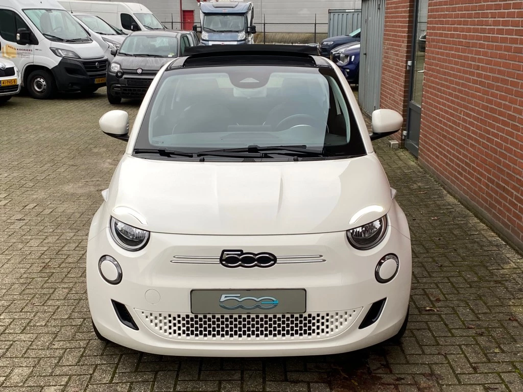 Hoofdafbeelding Fiat 500e