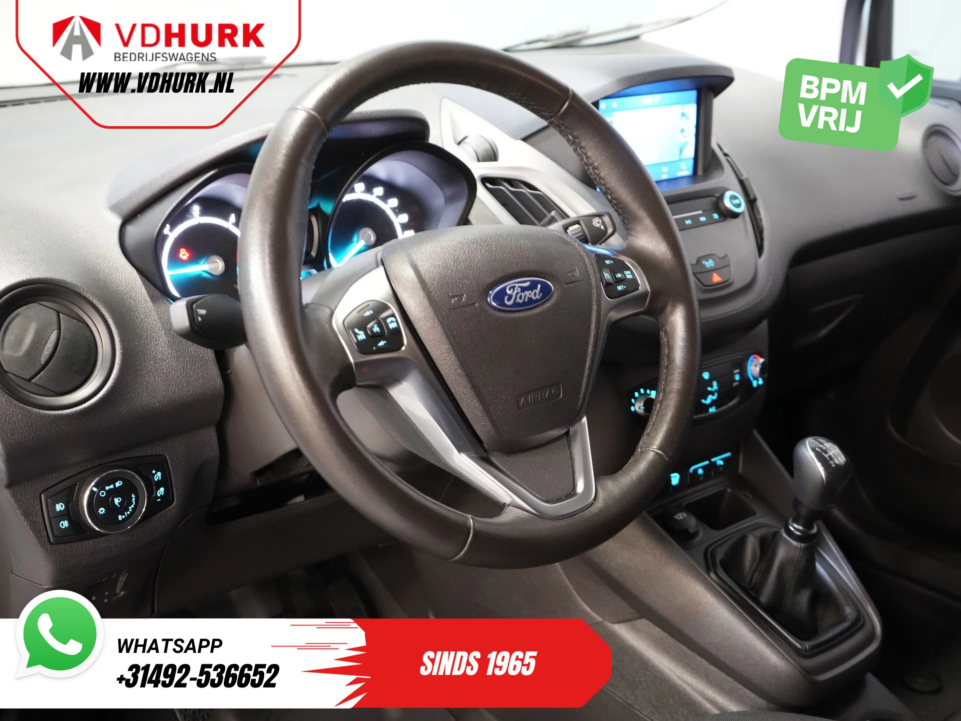 Hoofdafbeelding Ford Transit Courier