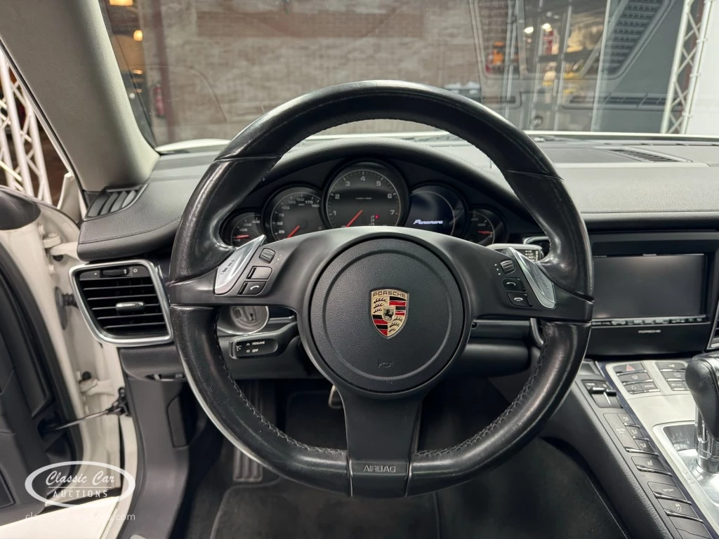 Hoofdafbeelding Porsche Panamera