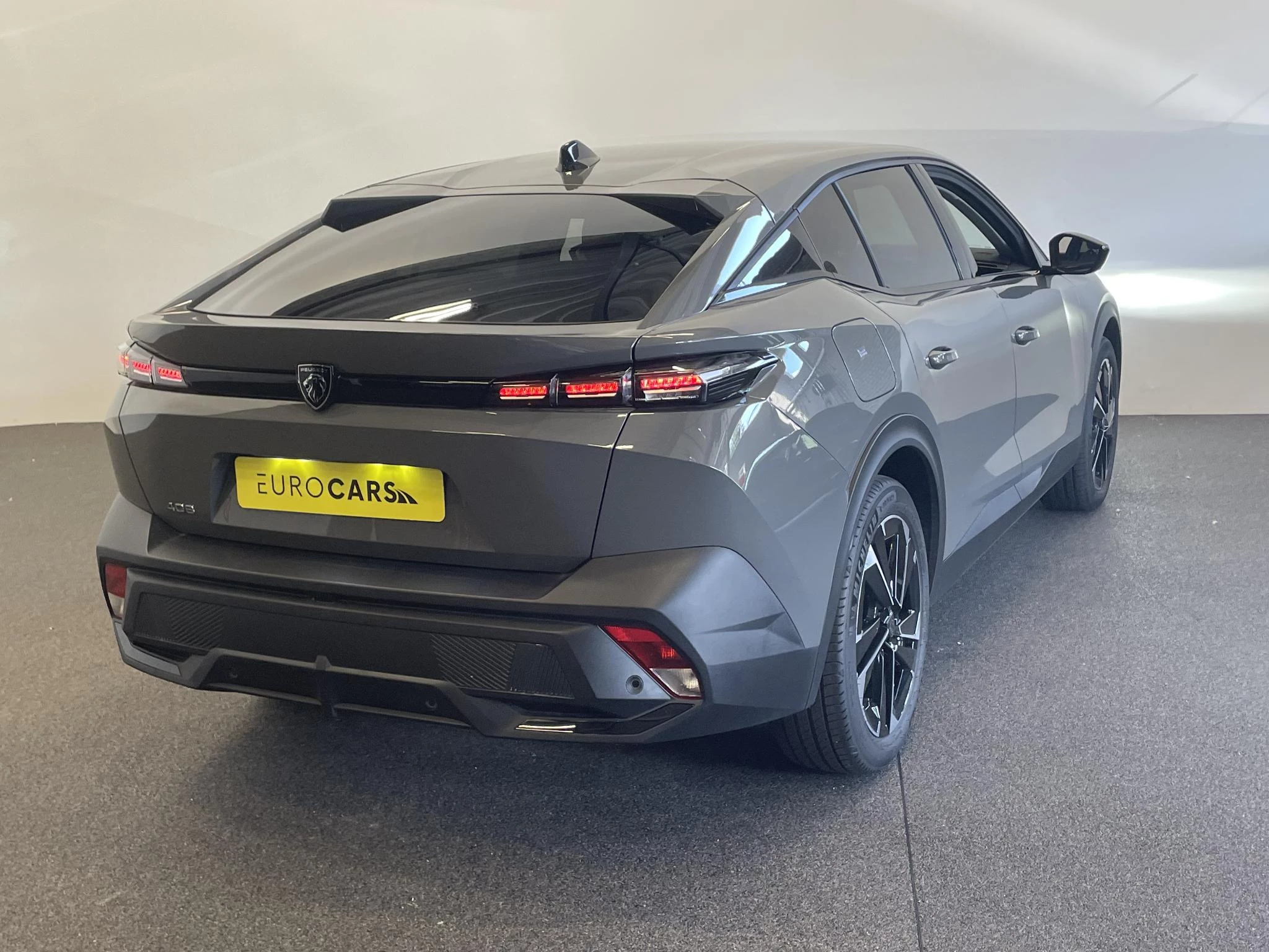 Hoofdafbeelding Peugeot 408