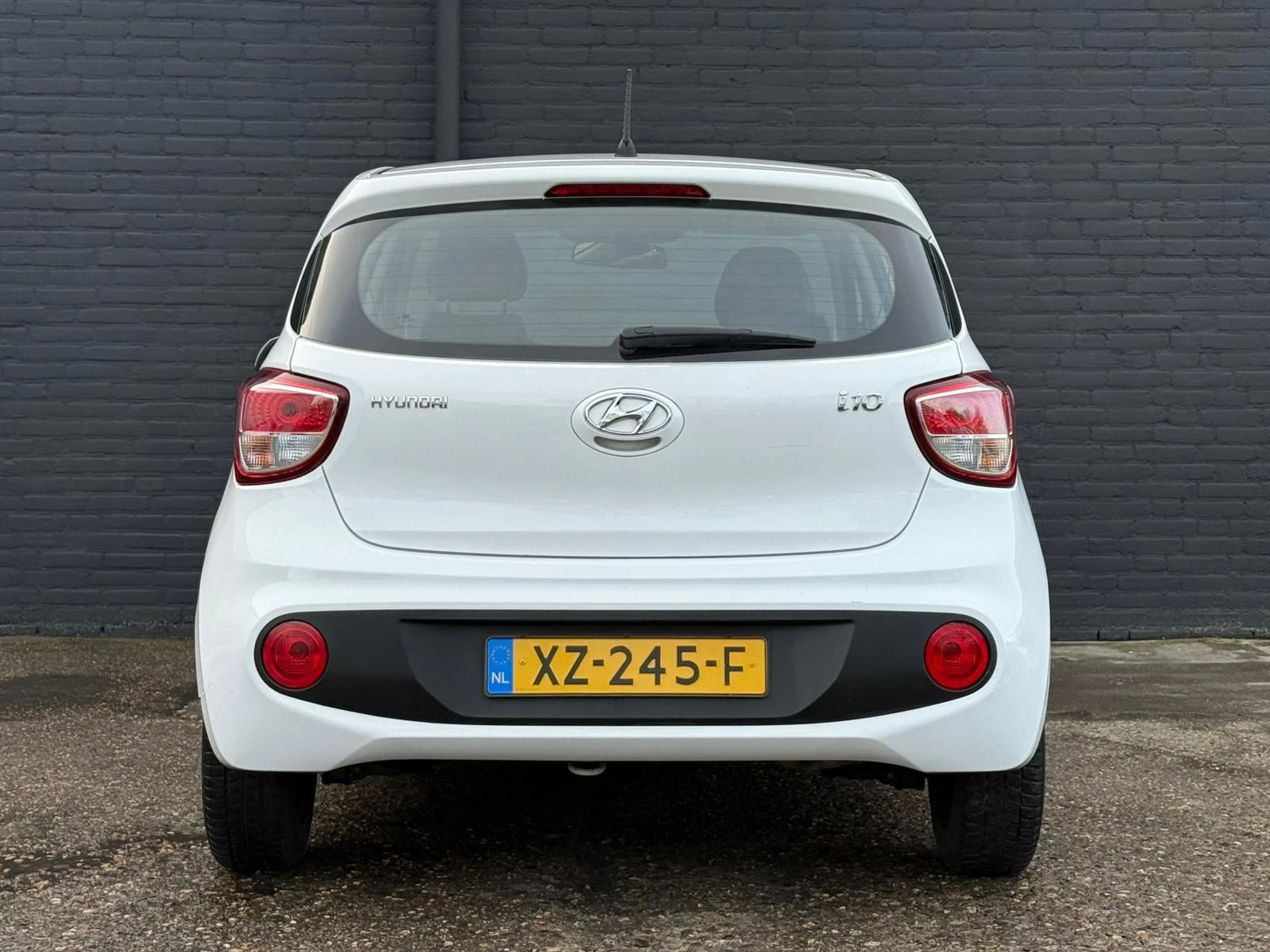 Hoofdafbeelding Hyundai i10