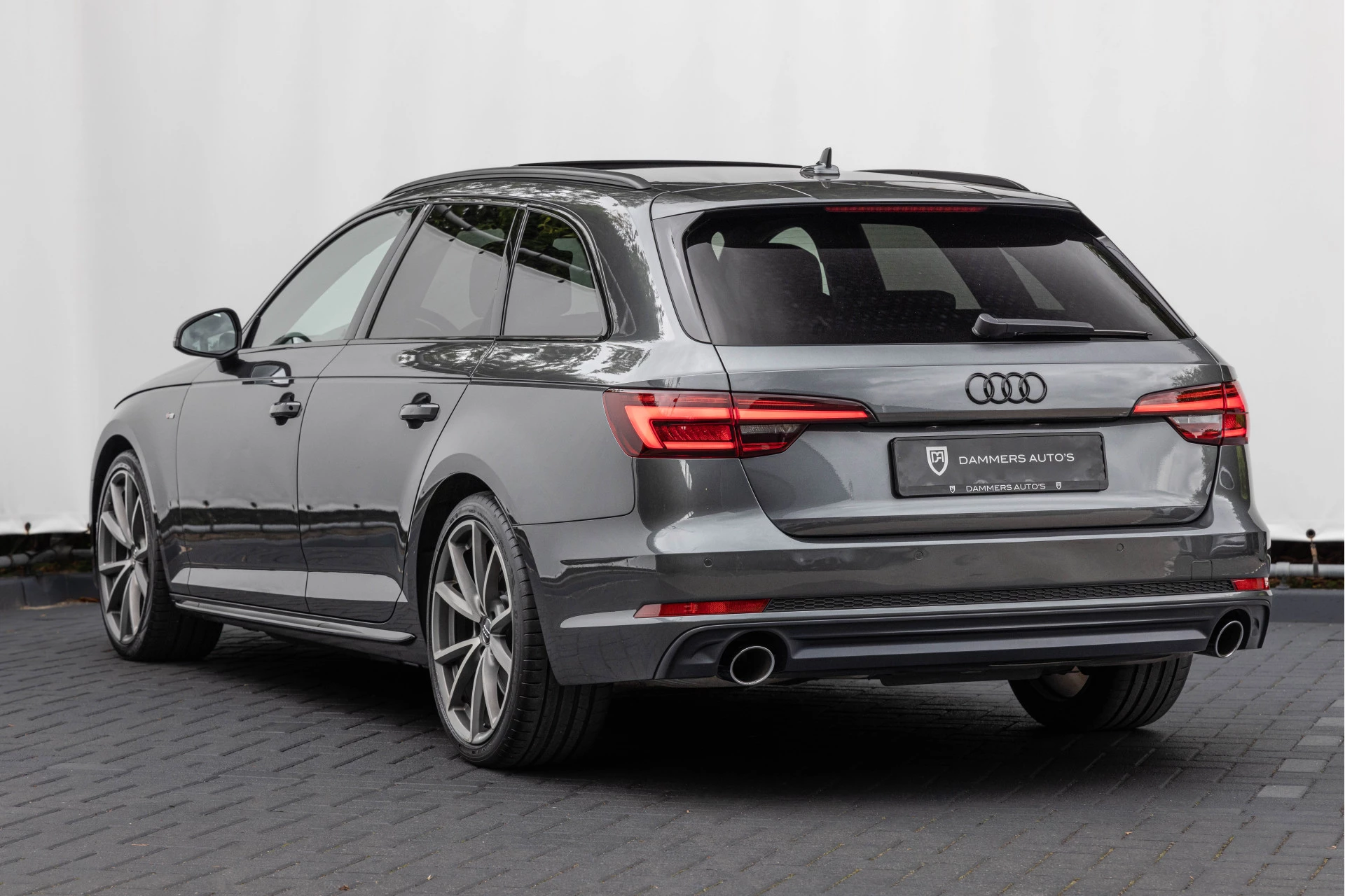 Hoofdafbeelding Audi A4
