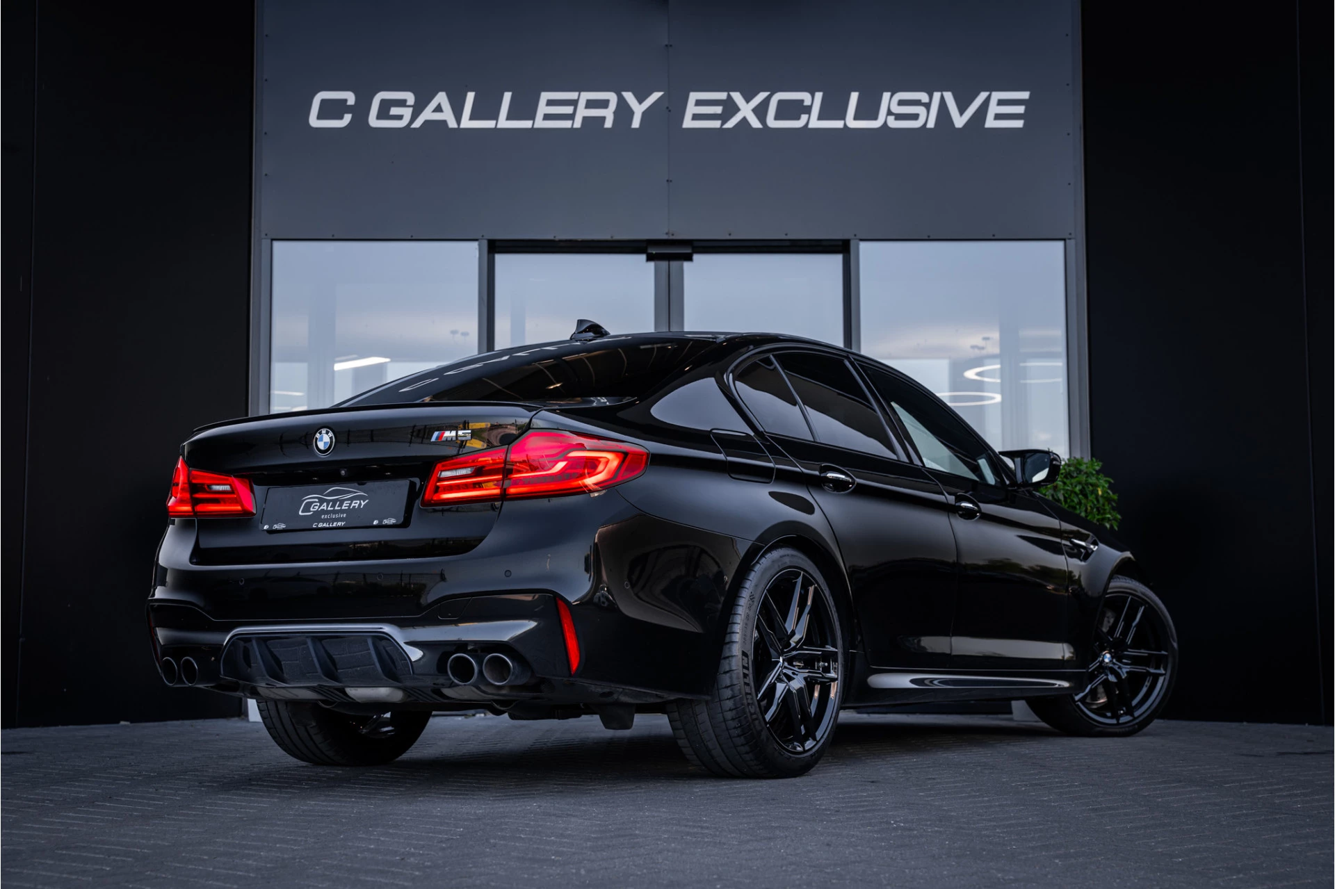 Hoofdafbeelding BMW M5