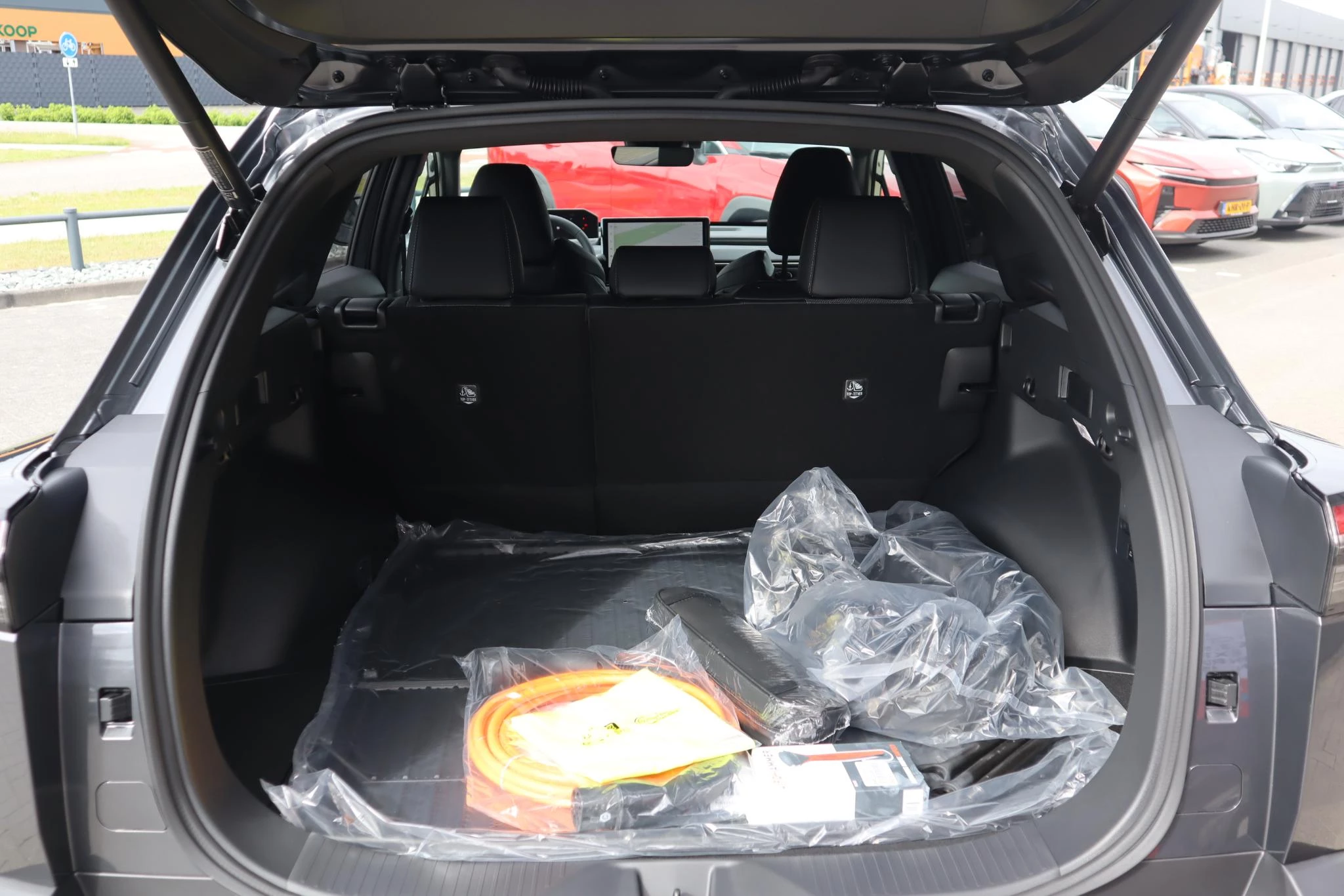 Hoofdafbeelding Toyota bZ4X