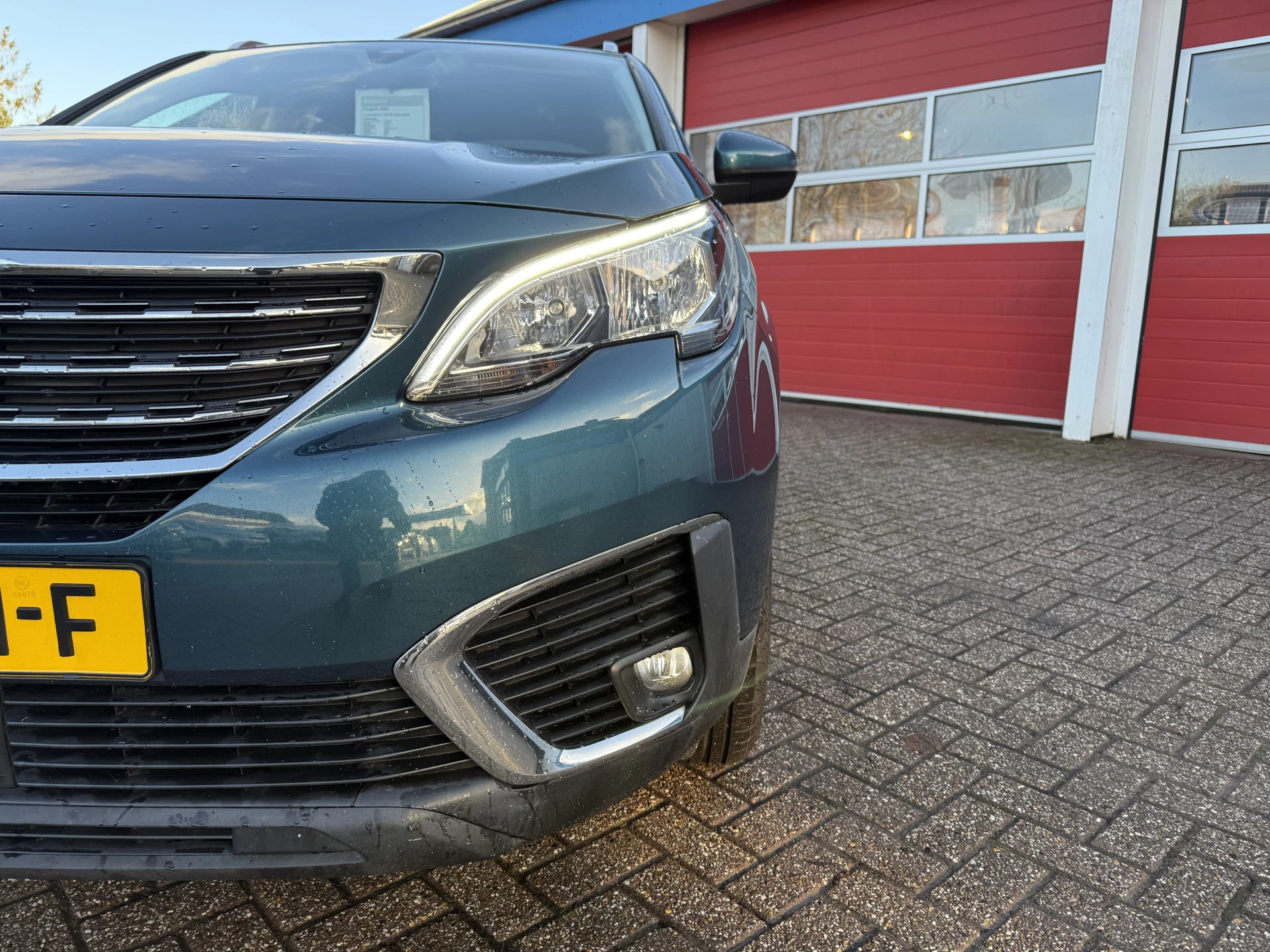 Hoofdafbeelding Peugeot 5008