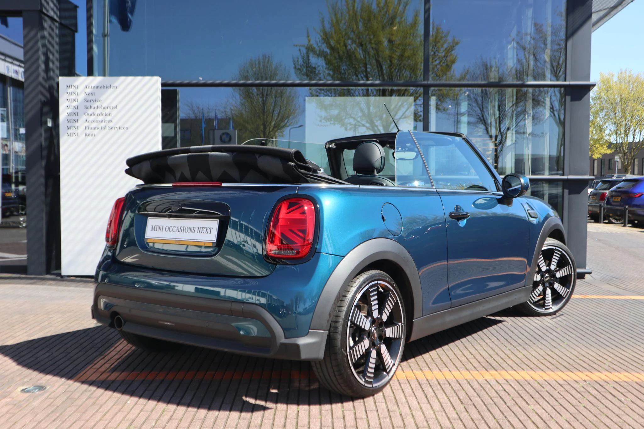 Hoofdafbeelding MINI Cooper Cabrio