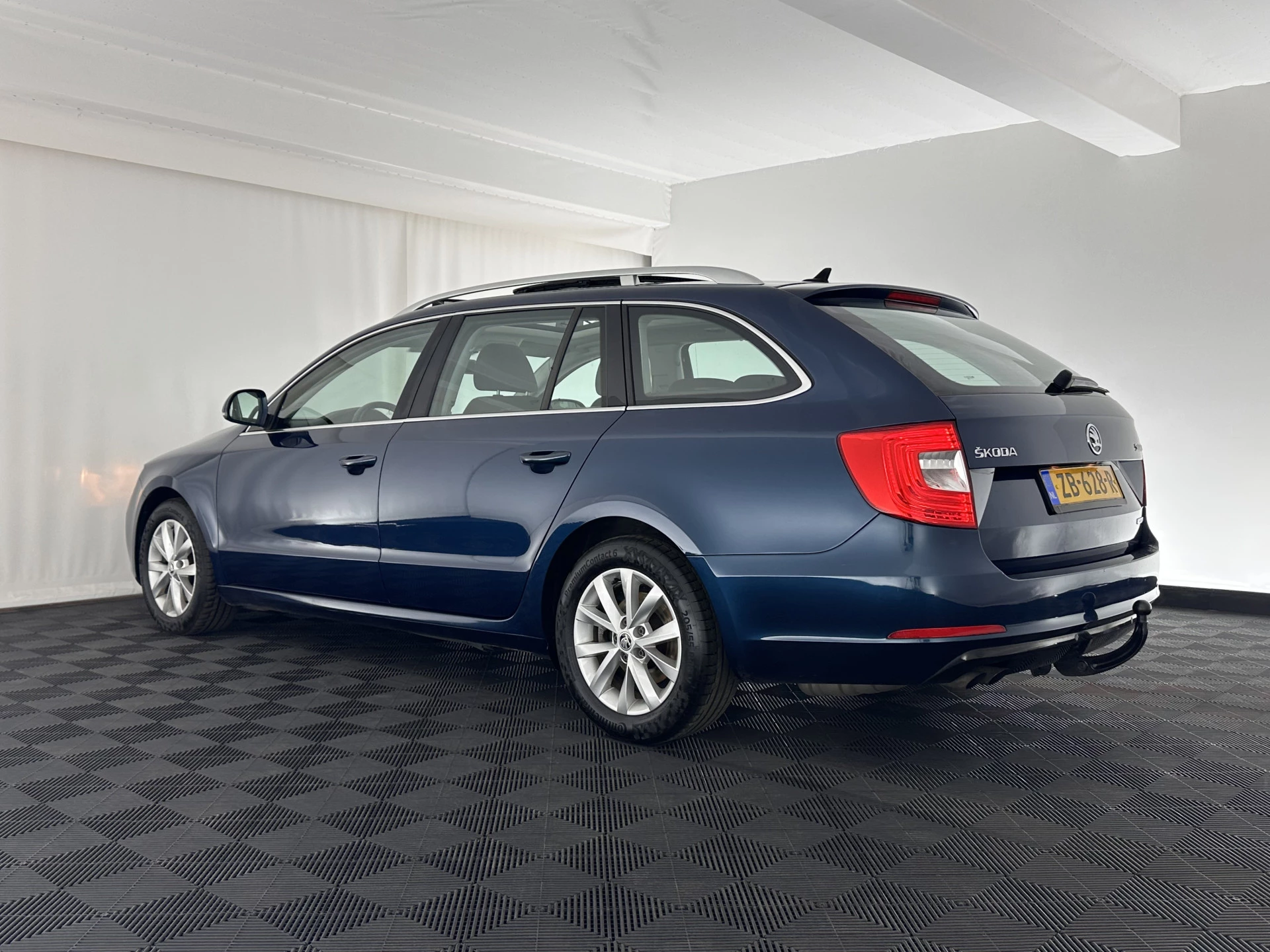 Hoofdafbeelding Škoda Superb