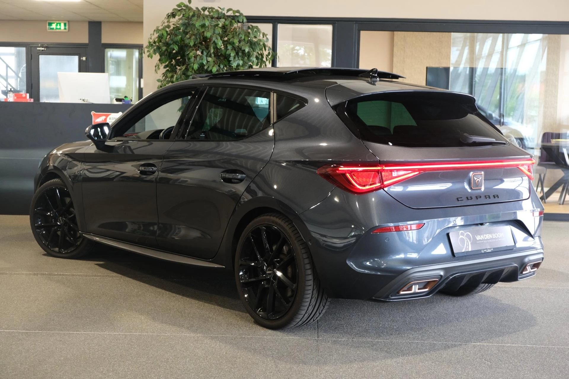 Hoofdafbeelding CUPRA Leon