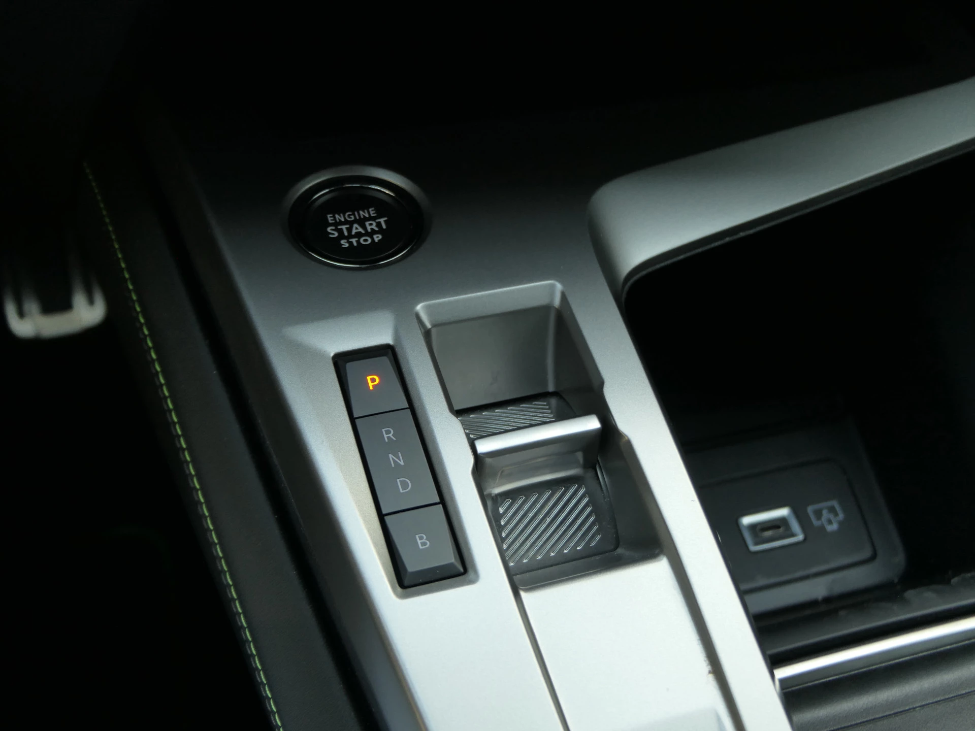 Hoofdafbeelding Peugeot 408