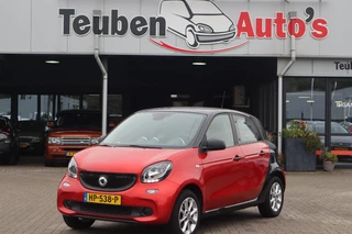 Hoofdafbeelding smart Forfour smart forfour 1.0 Turbo Pure Airco, Cruise control, Automaat, Lichtmetalen wielen, Elektrische ramen