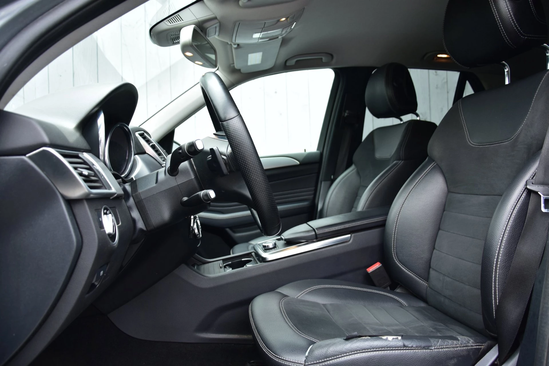 Hoofdafbeelding Mercedes-Benz M-Klasse